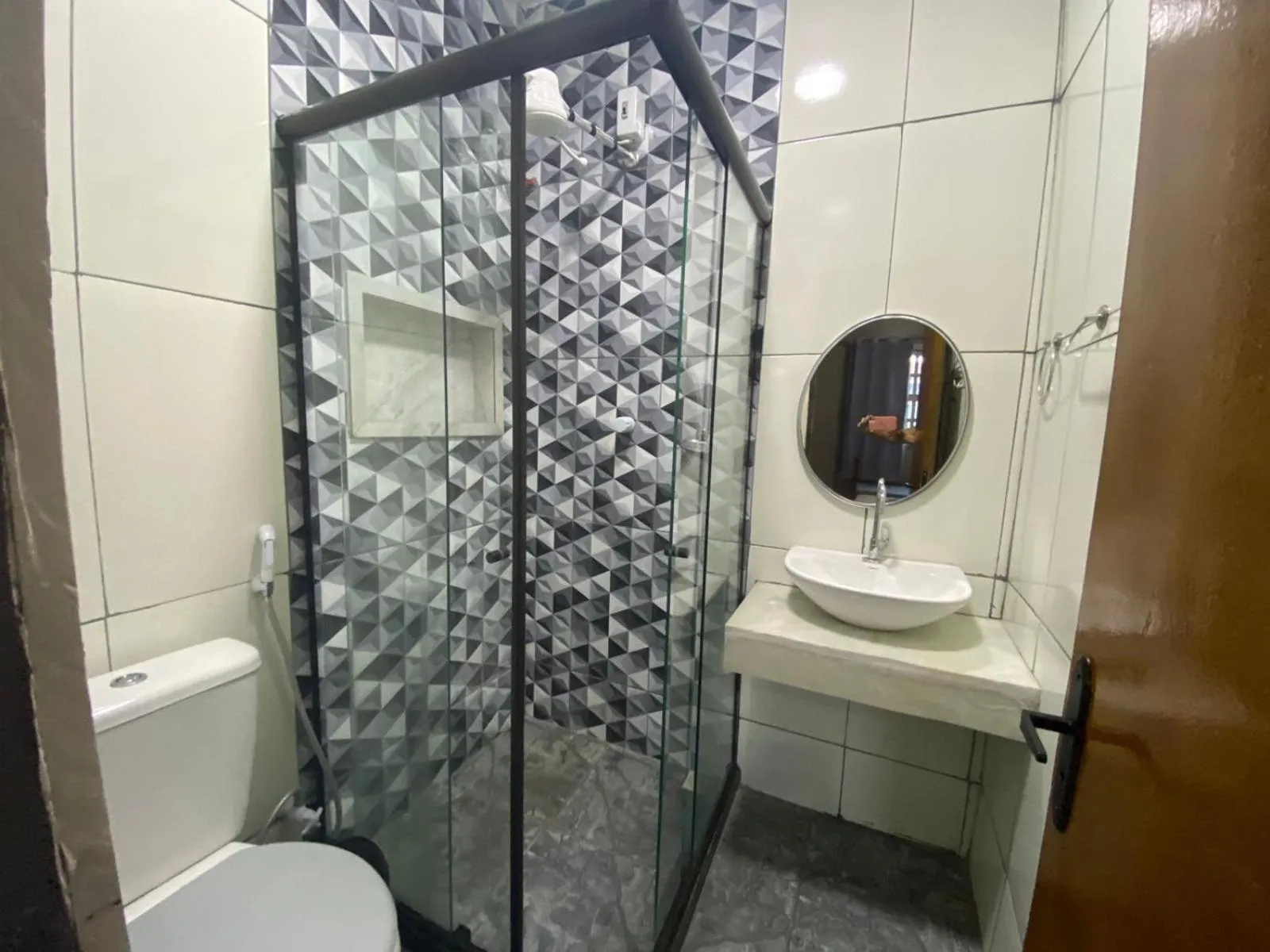 Bathroom in Lurviz Home Suítes