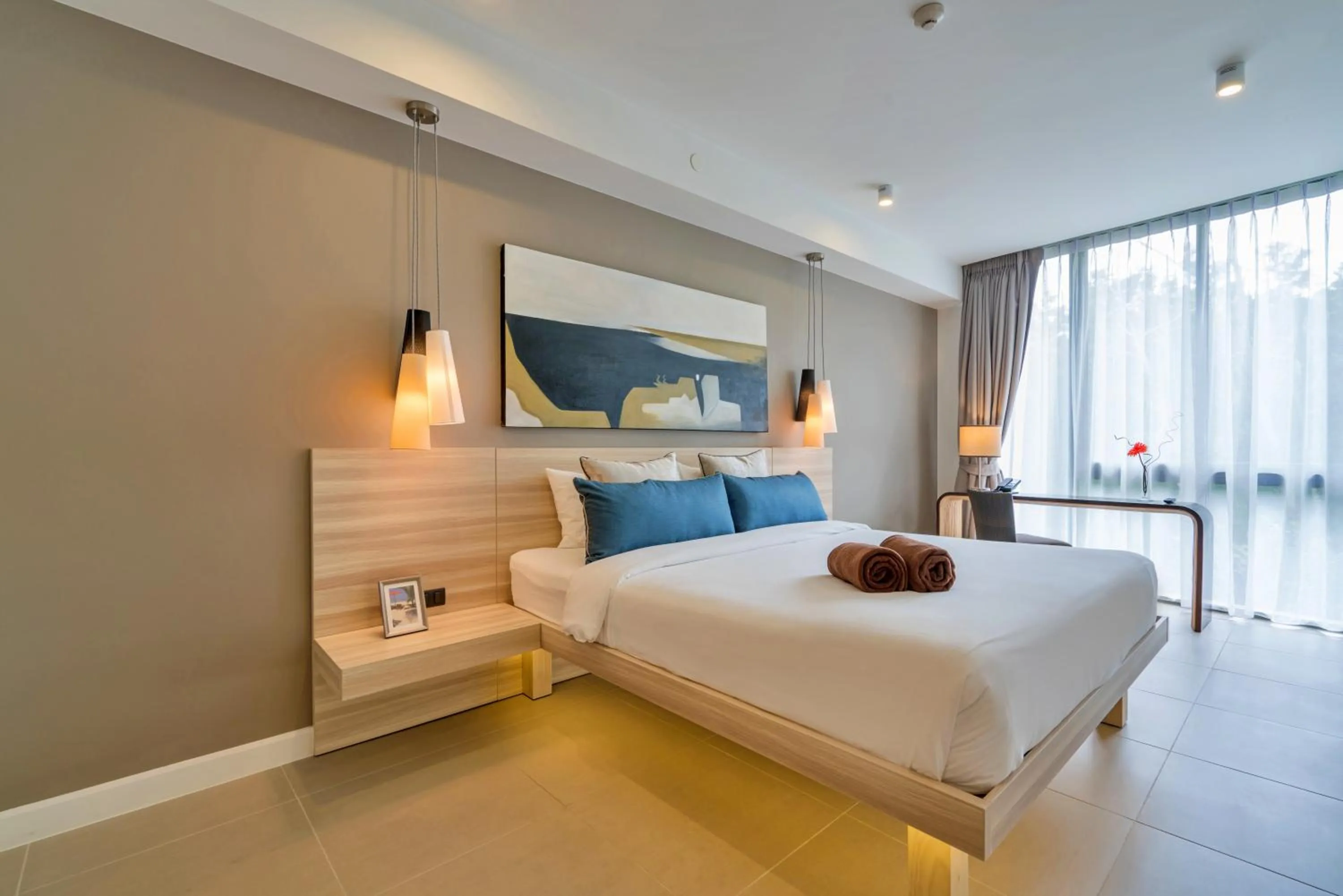 Bedroom, Bed in Oceanstone by RESAVA