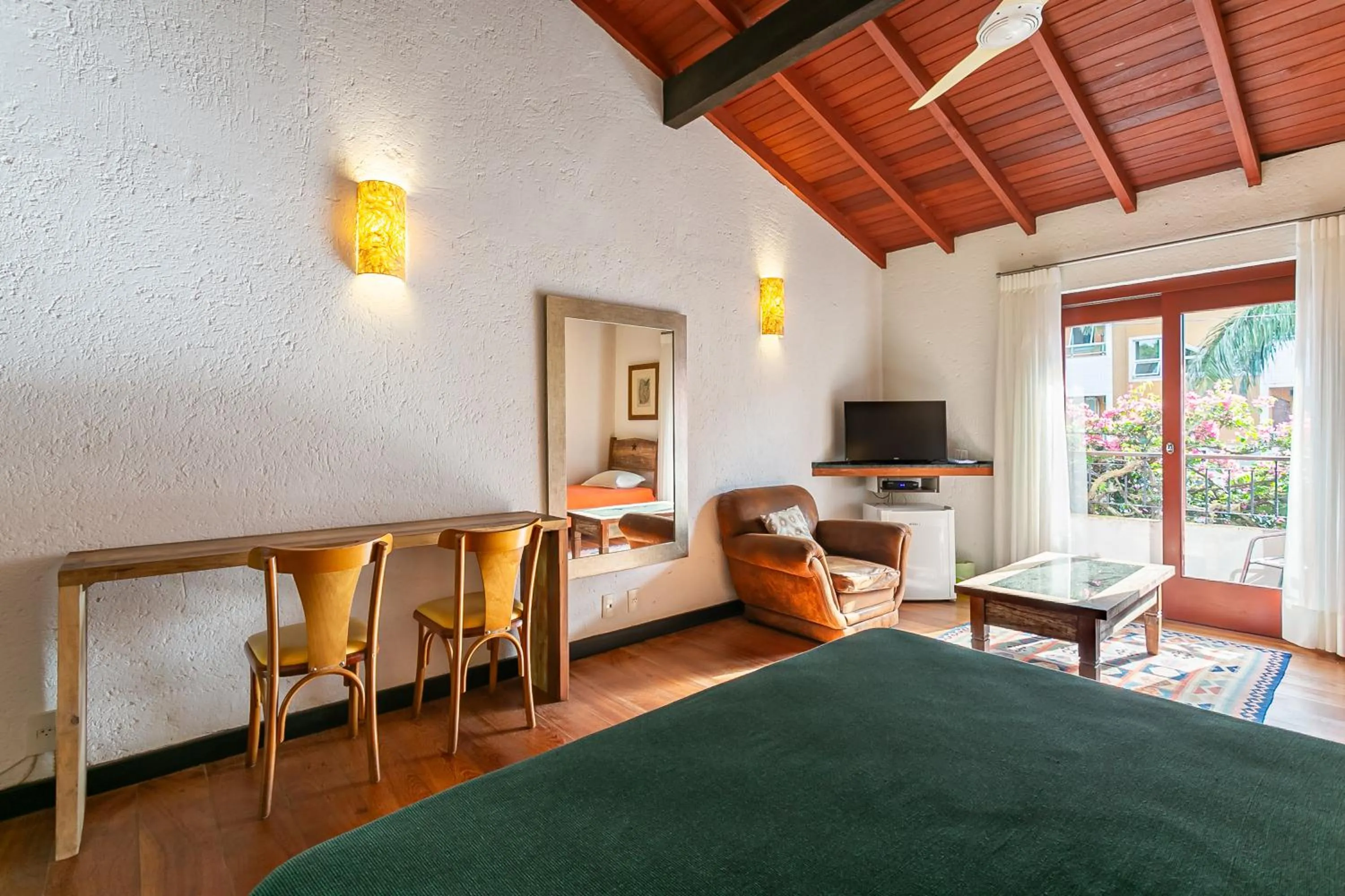 Photo of the whole room, Bed in Pousada Casa da Lagoa