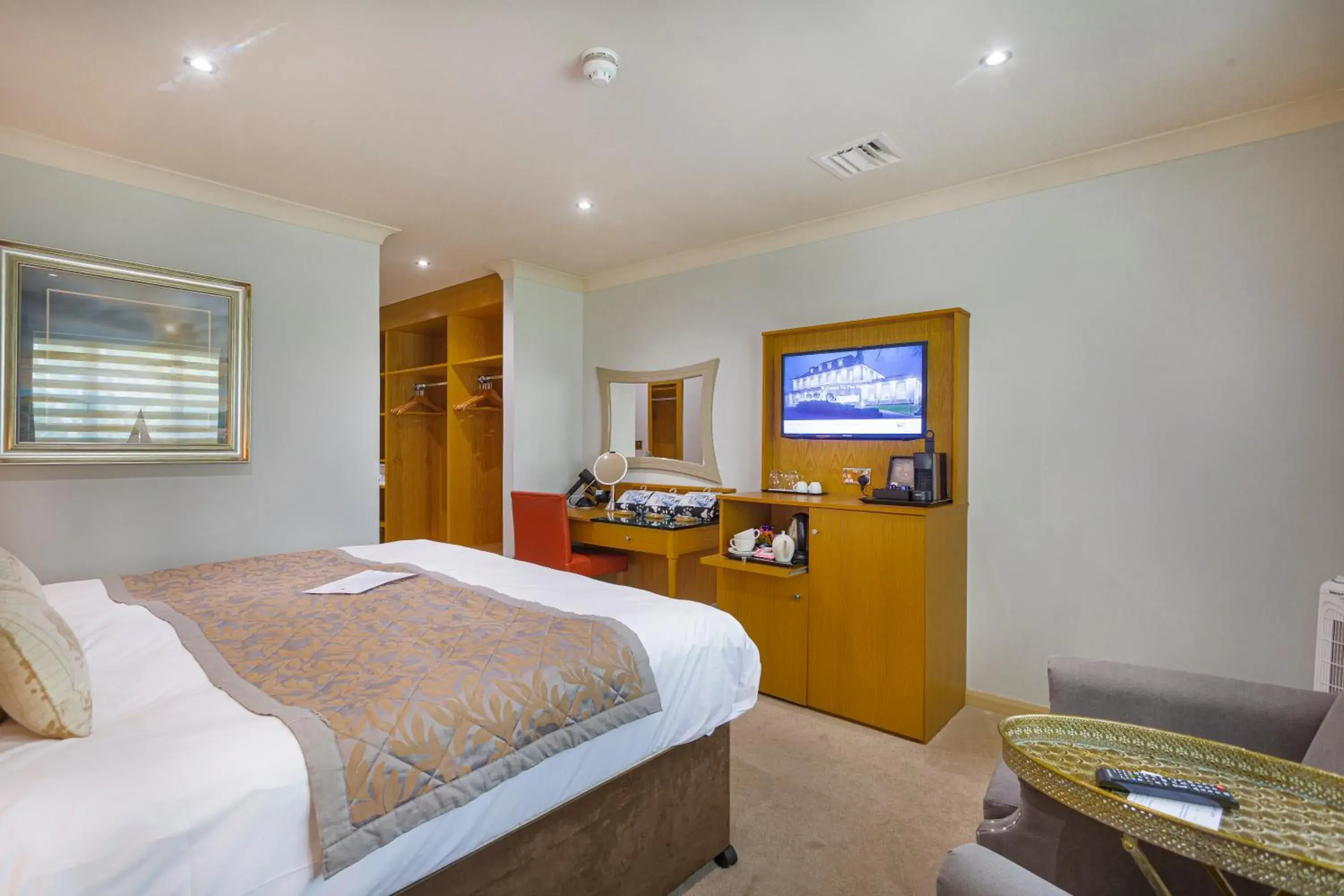 Superior Double Room in The Pheasant Hotel, Holt, Norfolk - The Coaching Inn Group Superior Double Room in The Pheasant Hotel, Holt, Norfolk - The Coaching Inn Group