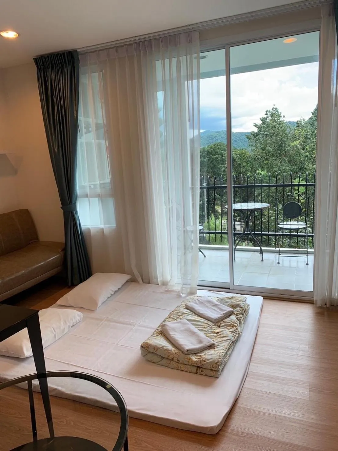 Bed in Courtyard khaoyai by JP