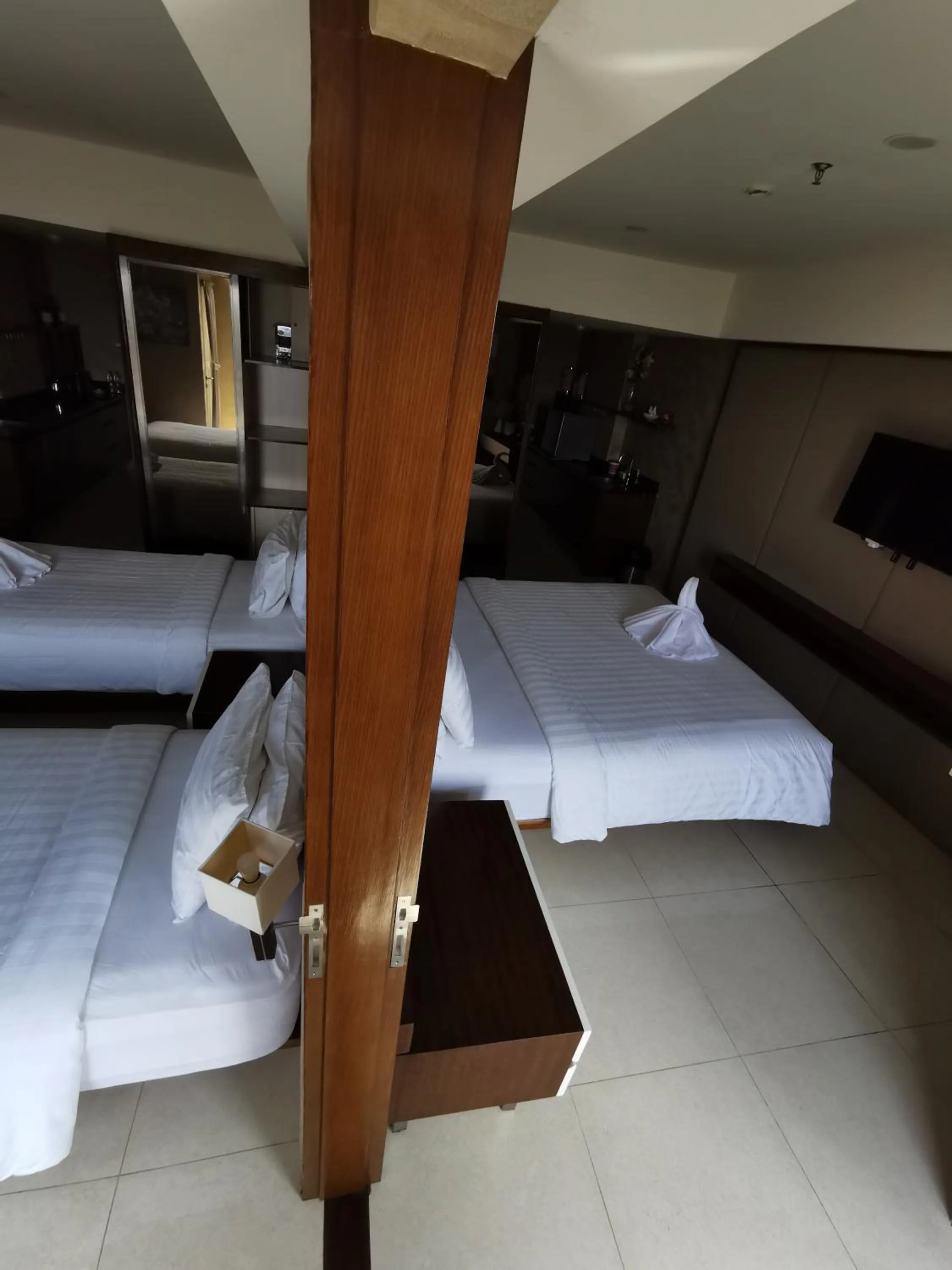 Bedroom, Bed in Warhol Residence Semarang Simpang Lima