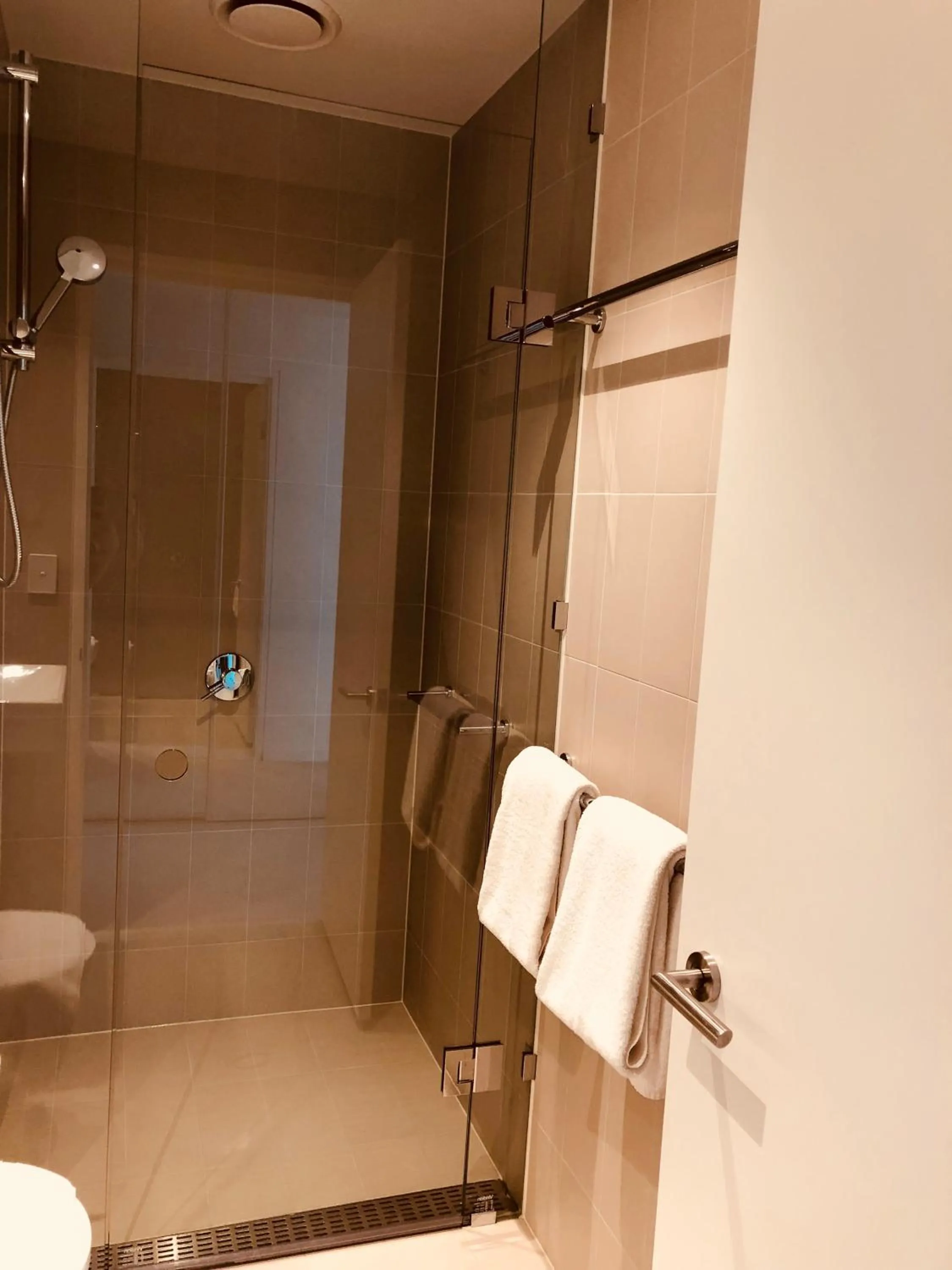 Shower in Winston Apartments Docklands