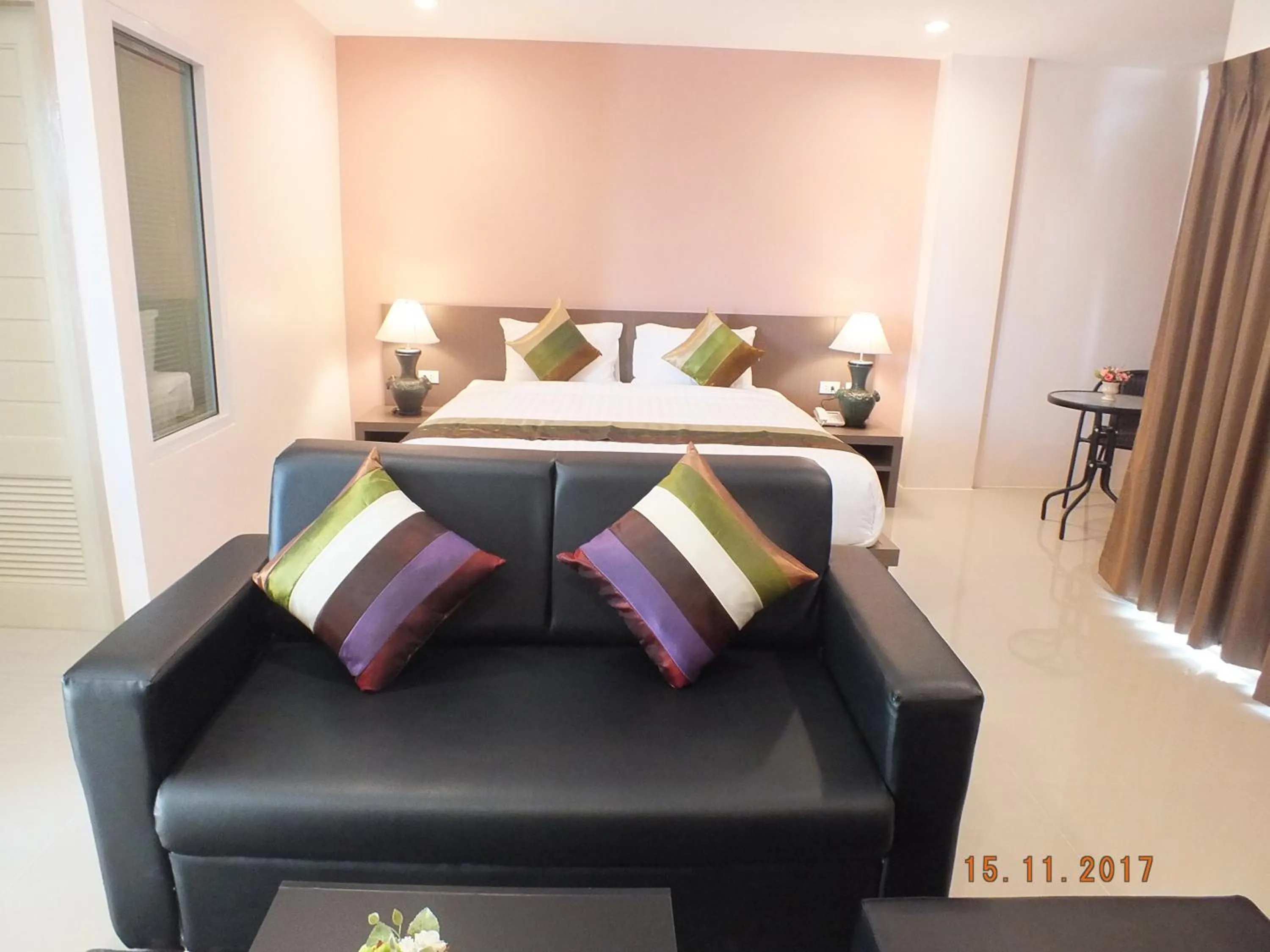 Bed in Sukkhamas Pirom