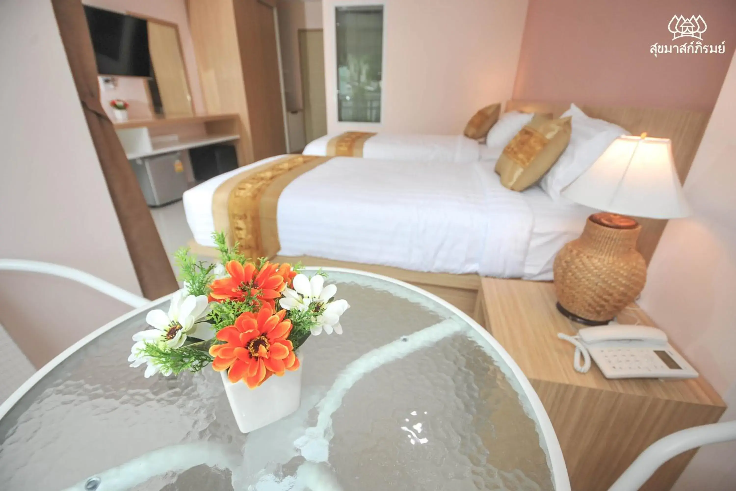 Superior Twin Room in Sukkhamas Pirom Superior Twin Room in Sukkhamas Pirom