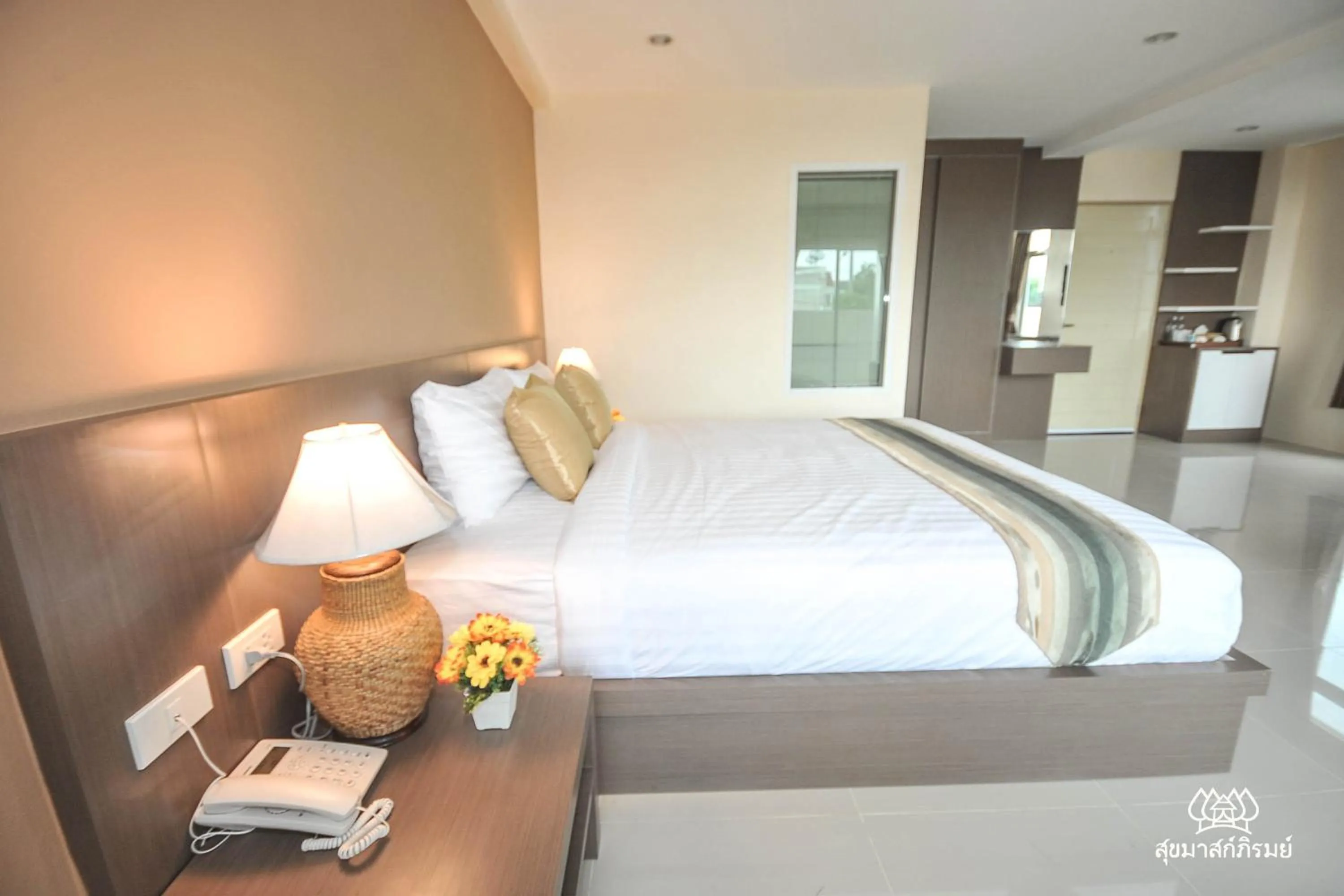 Bed in Sukkhamas Pirom