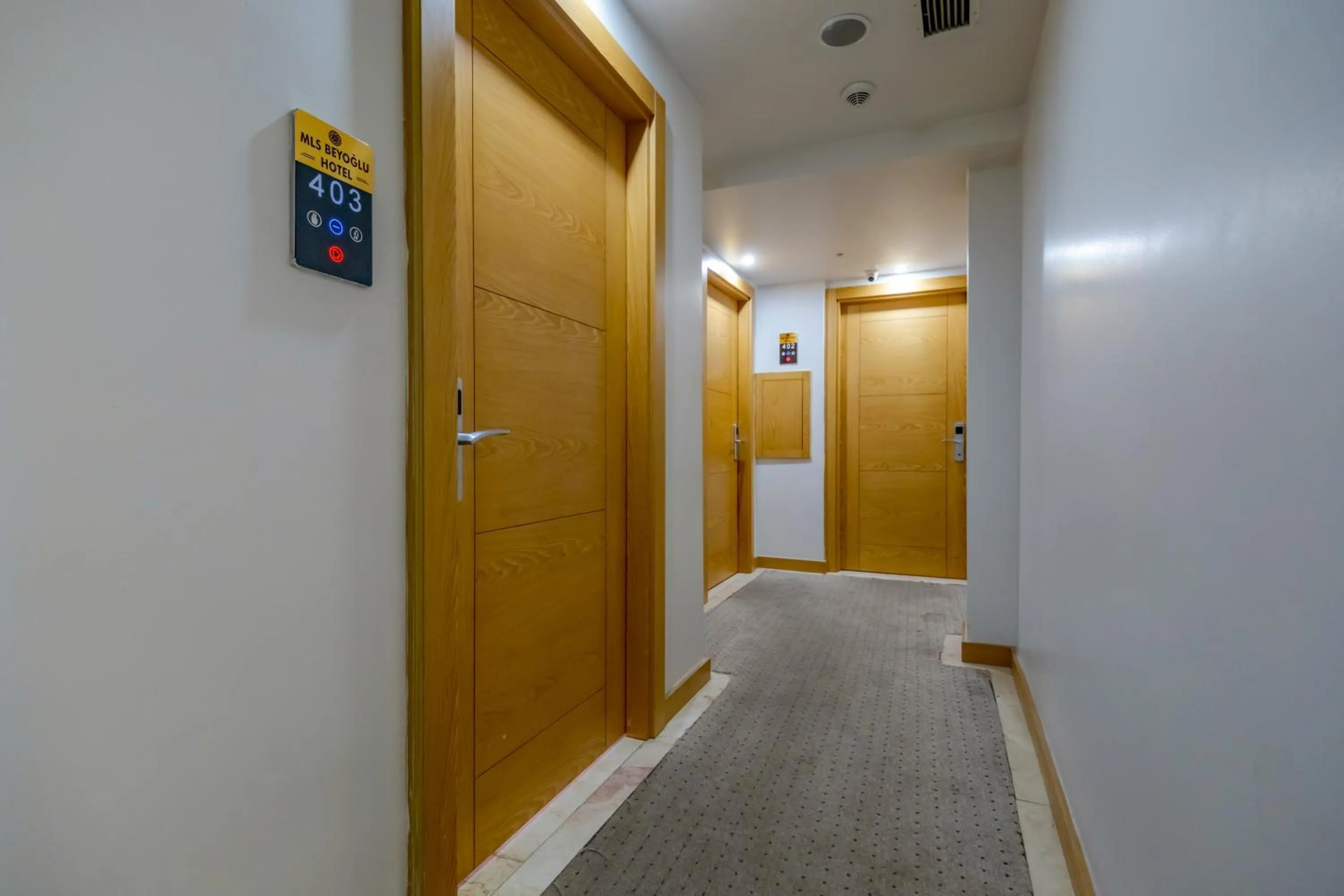 room service in Beyoglu MLS Hotel