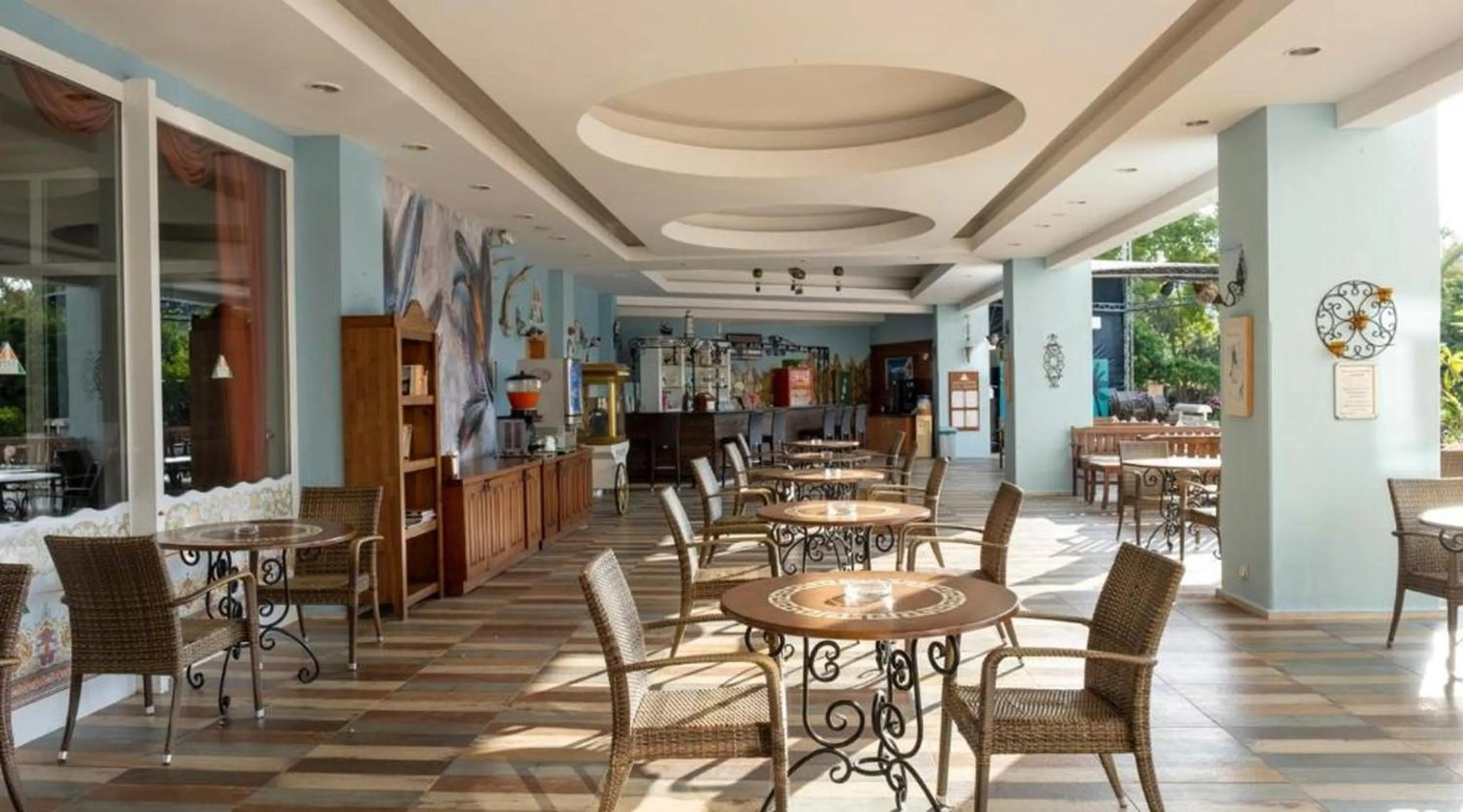 Lounge or bar in Pine House by Werde Hotels