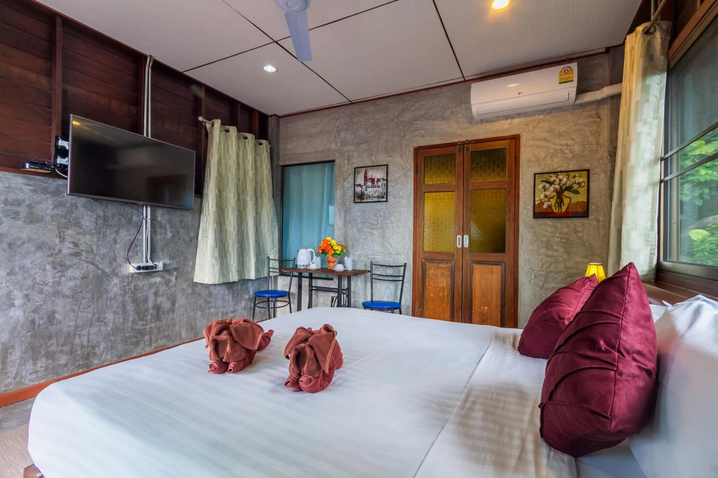 Bed in Kanya Cozy Bungalows Kata