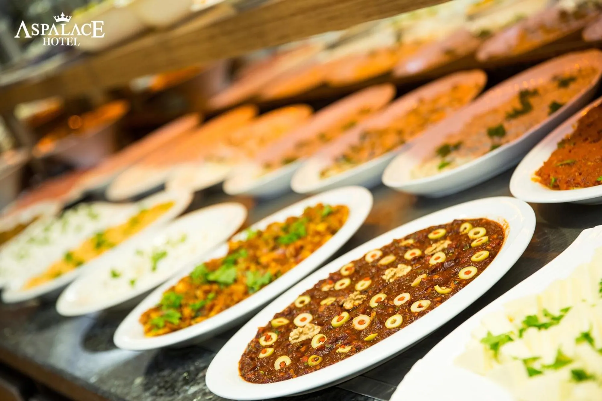 Restaurant/places to eat in Aspalace Hotel The Istanbul Old City