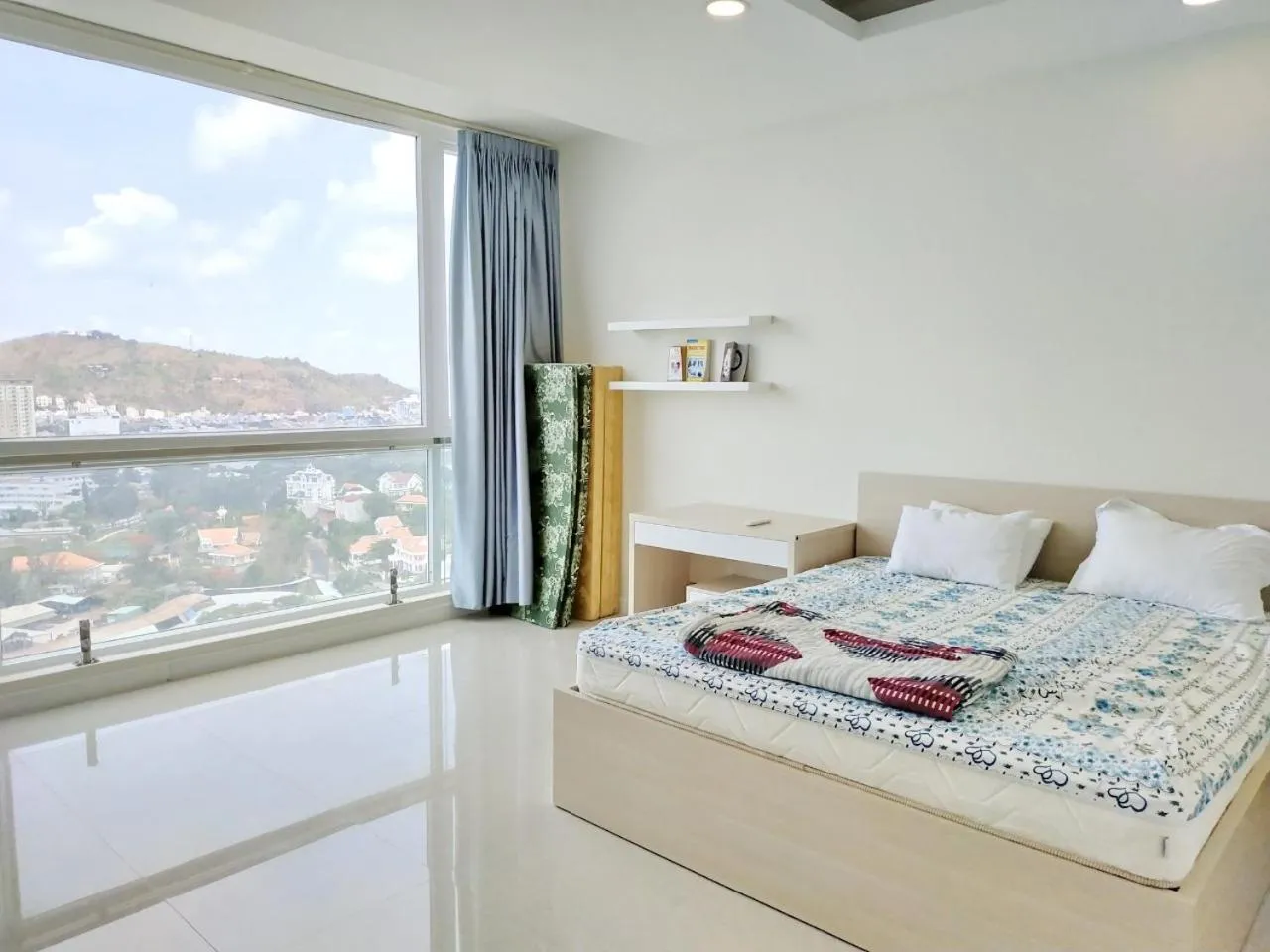 Bed in The Grand Condotel