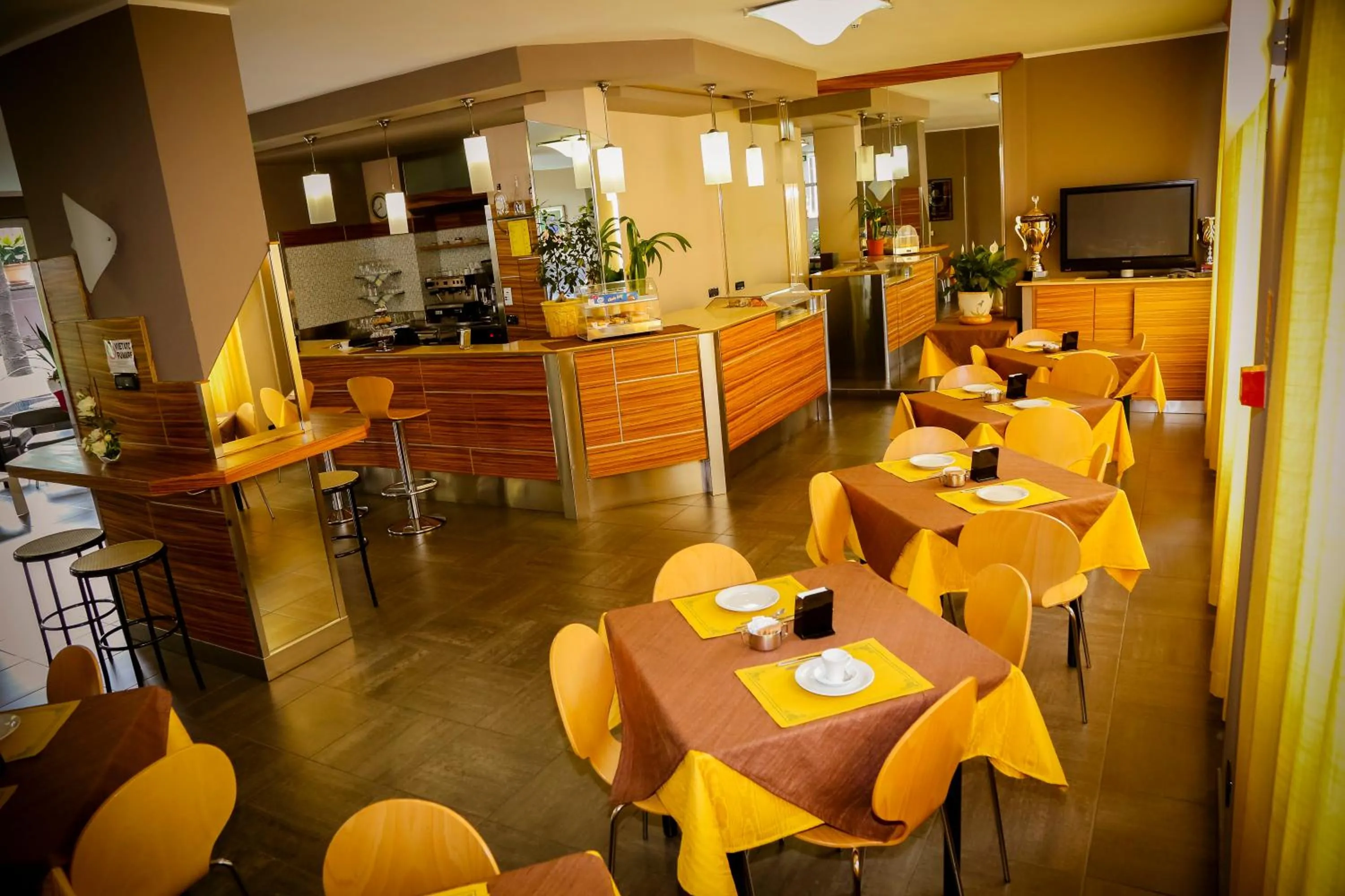 Breakfast in Hotel Giada