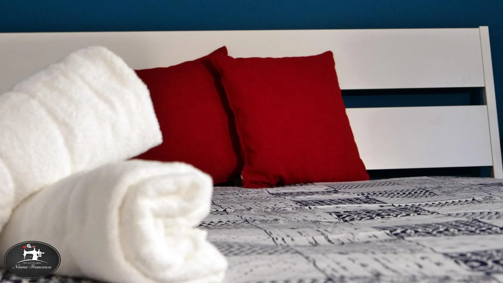 Decorative detail, Bed in Nonna Francesca