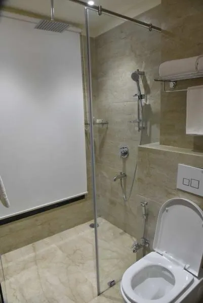 Shower in Pride Hotel & Convention Centre Indore
