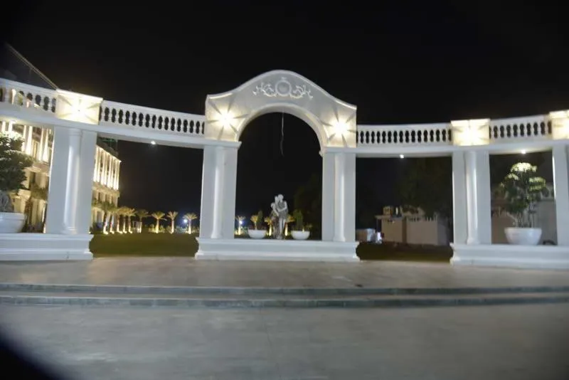 Property building in Pride Hotel & Convention Centre Indore