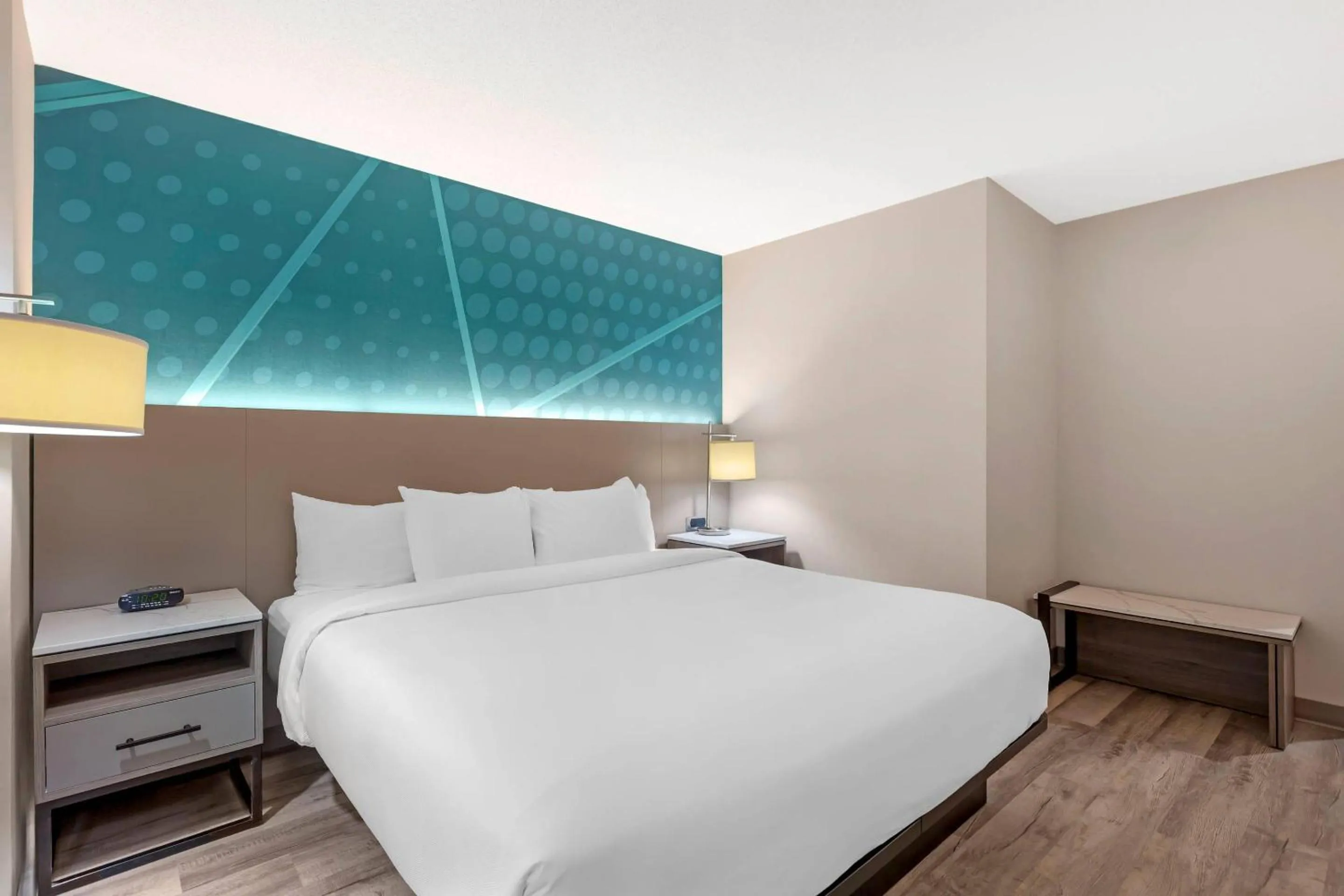 Bedroom, Bed in Comfort Inn