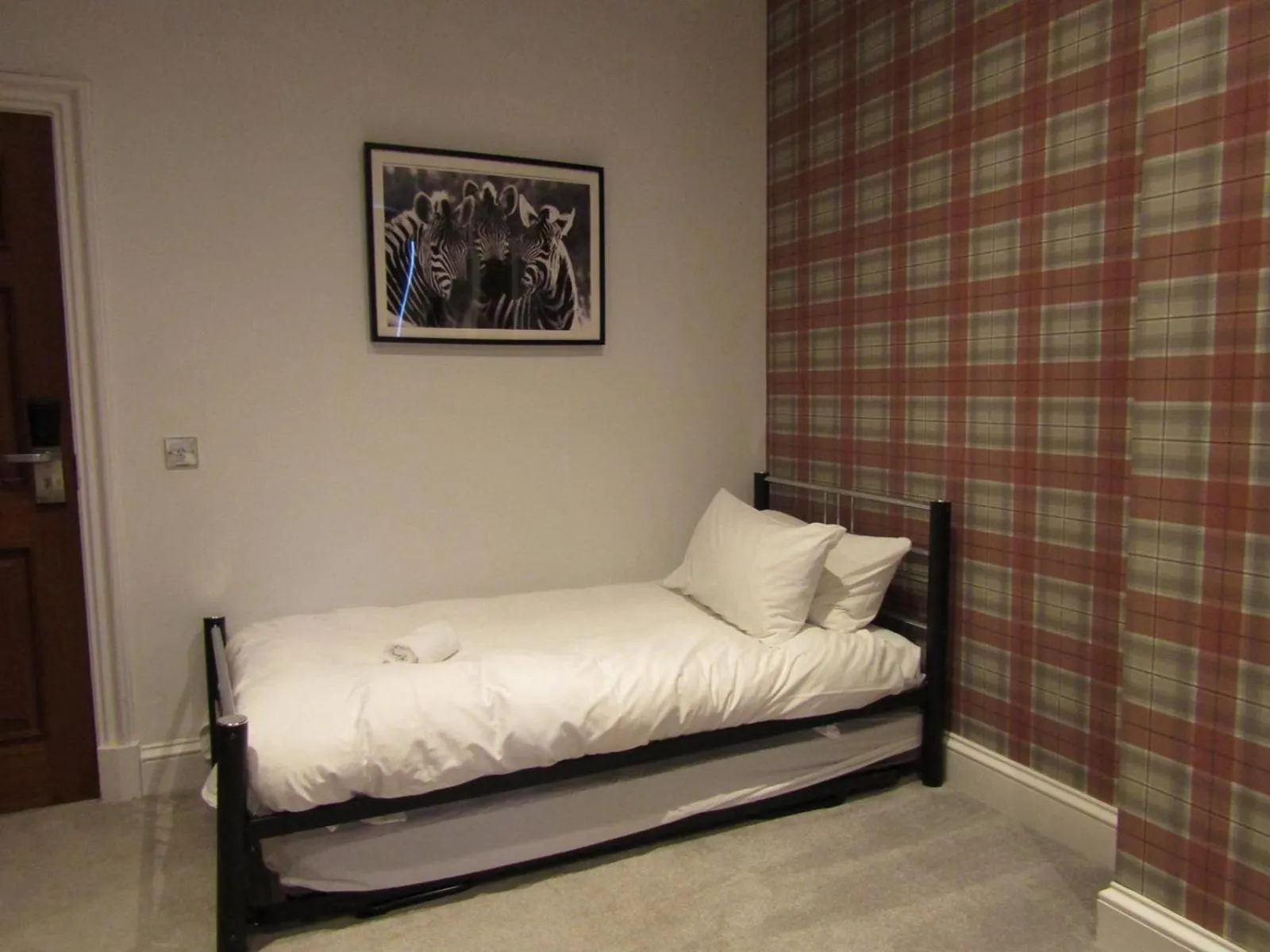 Bedroom, Bed in The Craigie Hotel