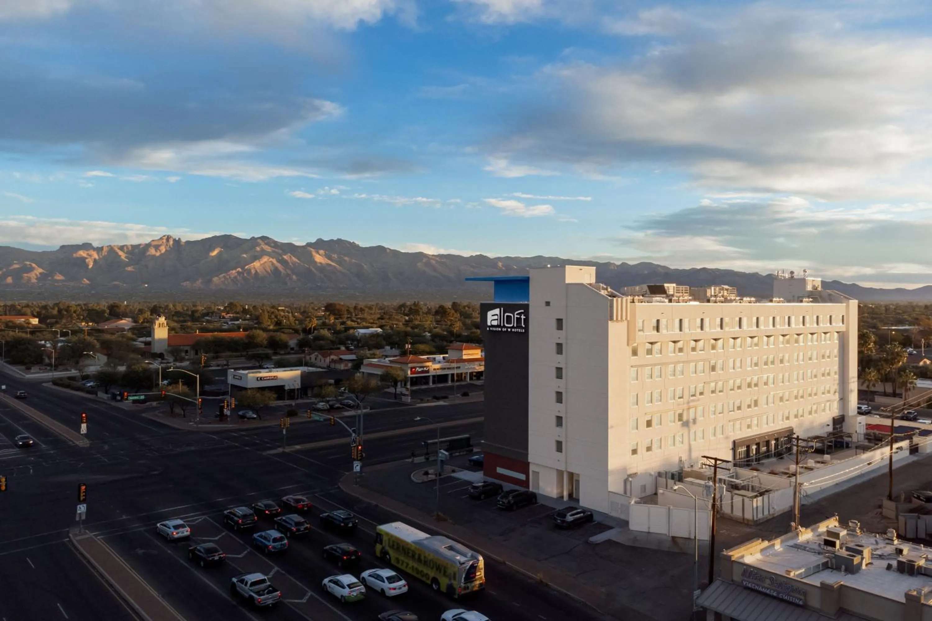 Property building in Aloft Tucson University