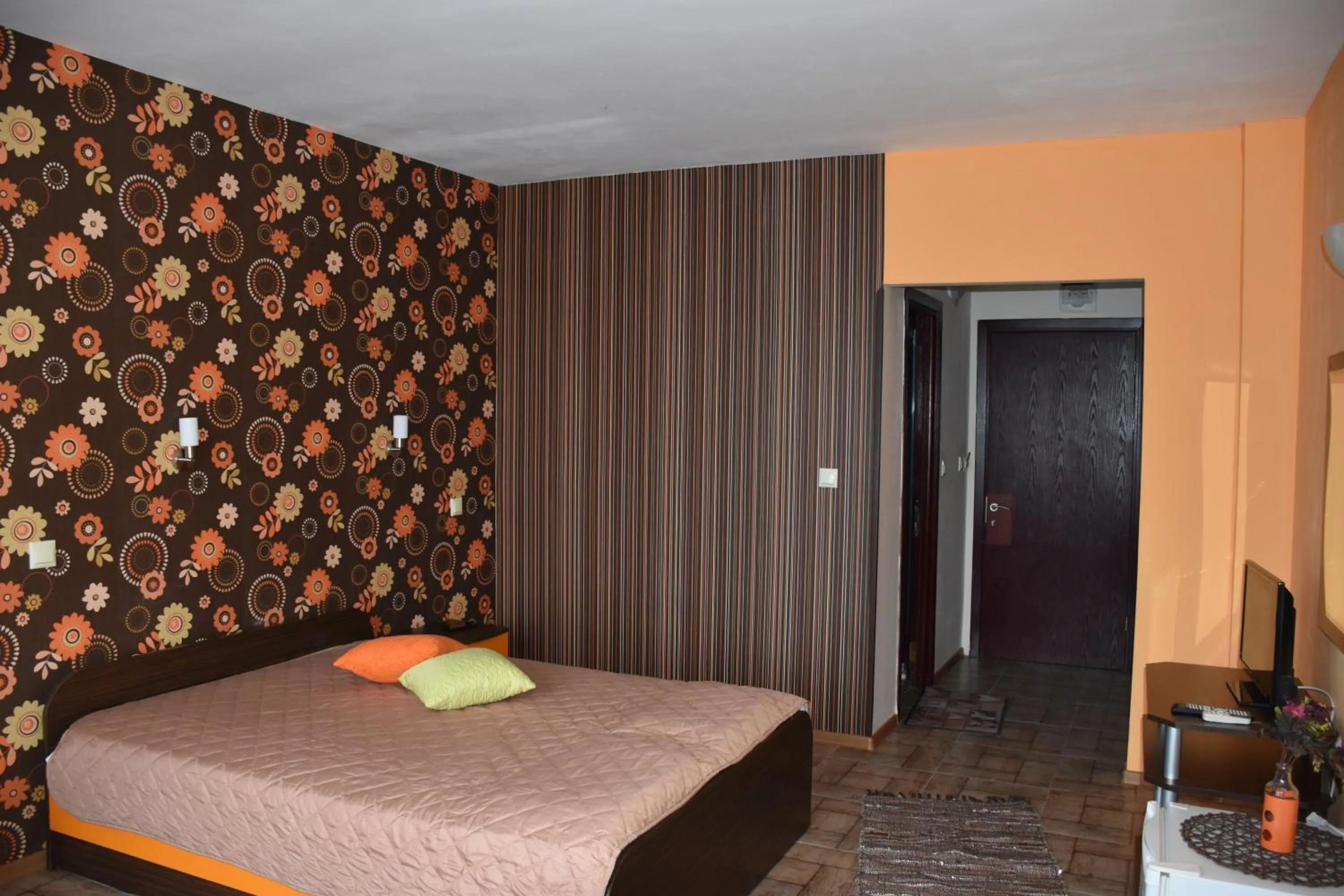 Bedroom, Bed in Hotel Sea Star Приморско