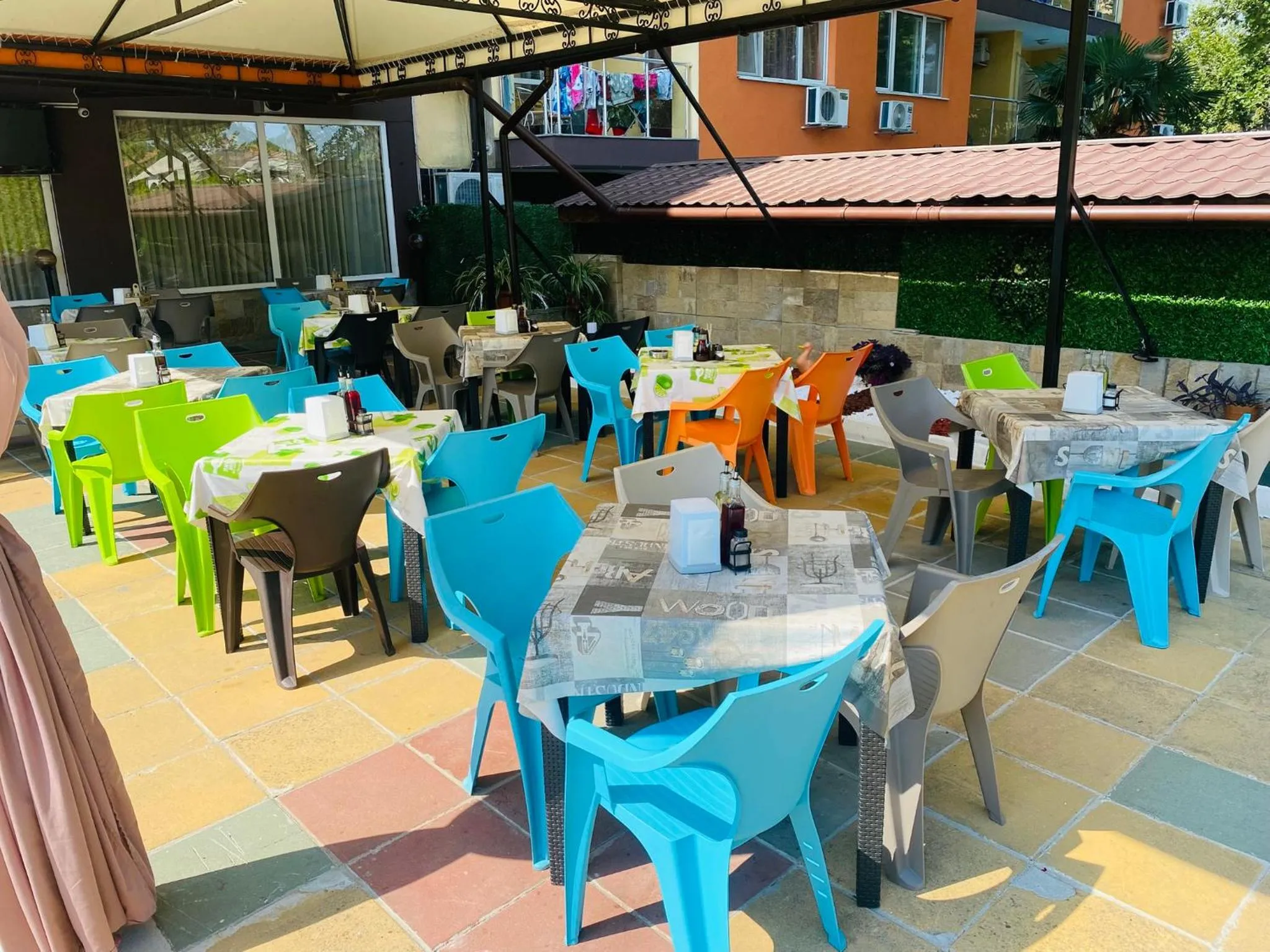 Patio in Hotel Sea Star Приморско