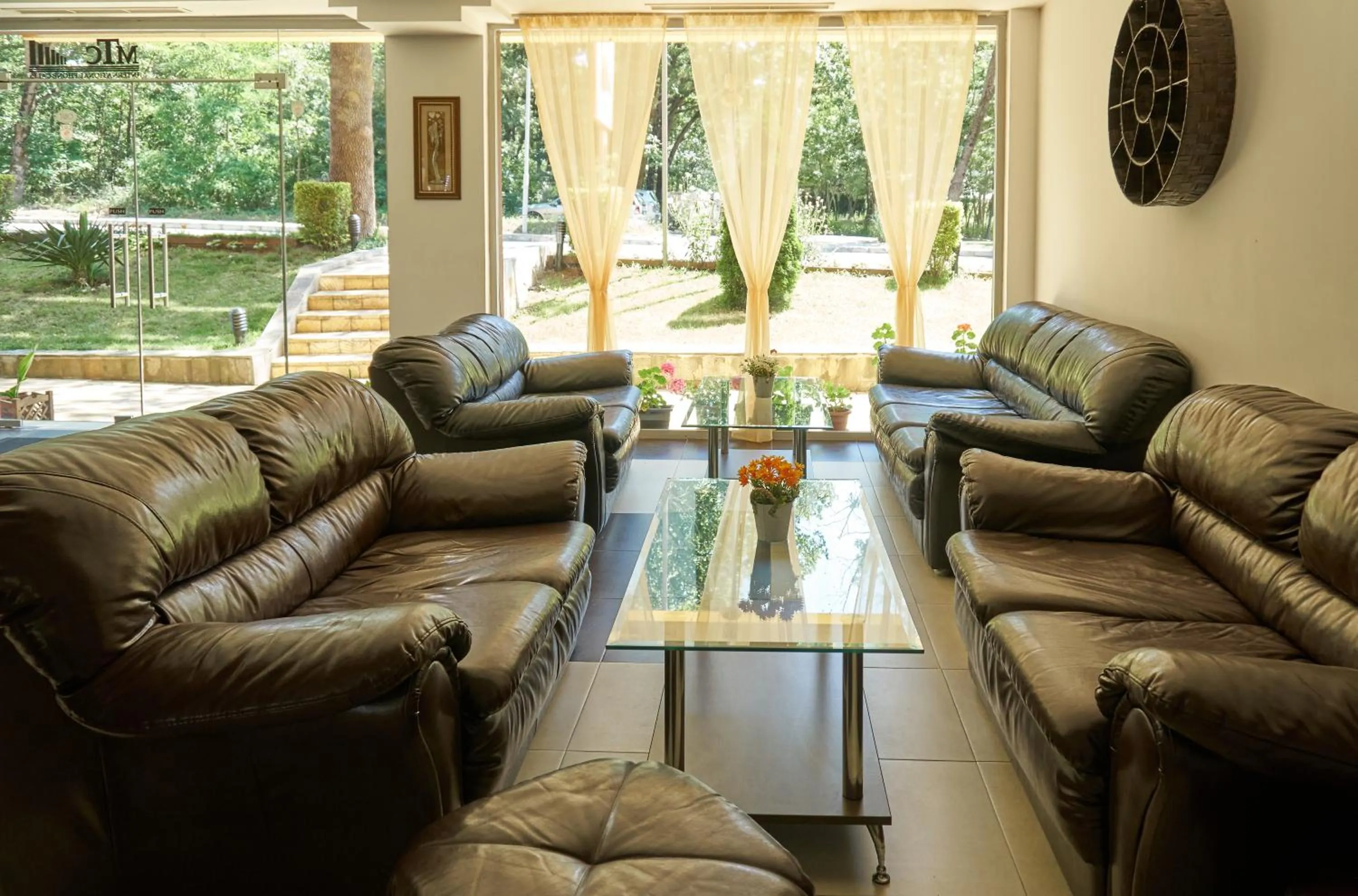 Seating area in Hotel Sea Star Приморско