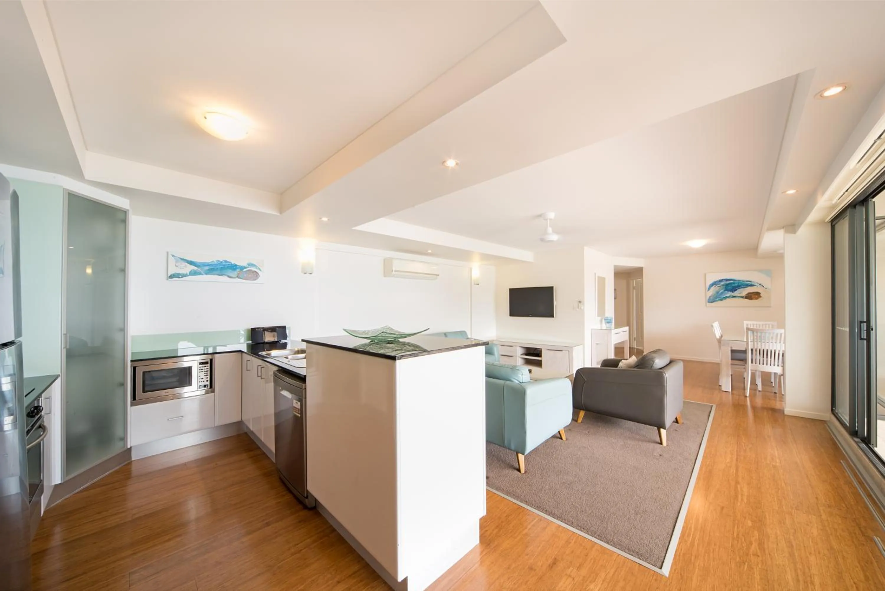 Kitchen or kitchenette in Pinnacles