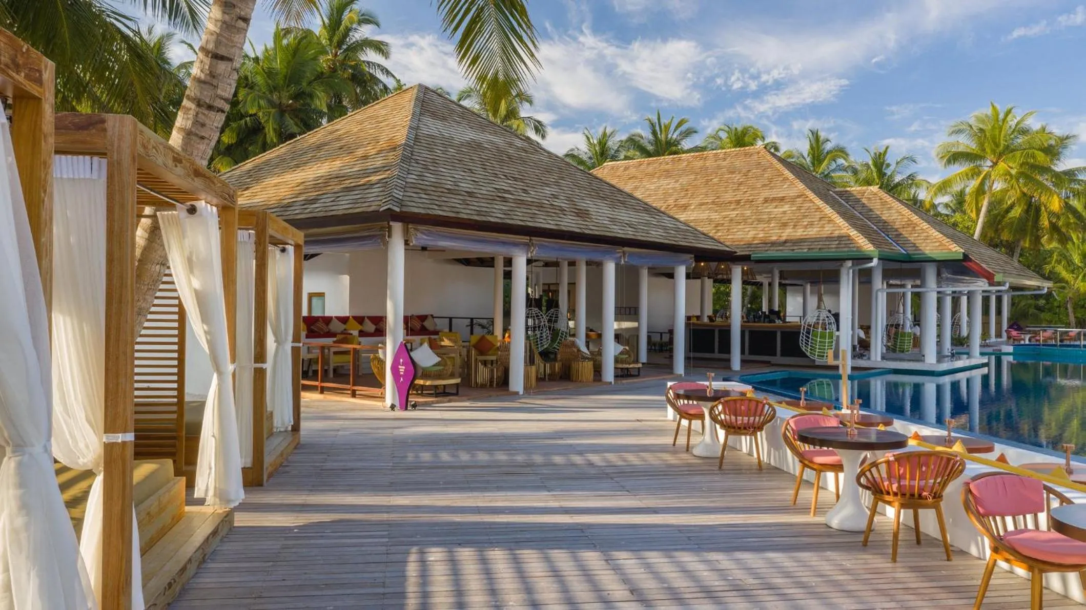 Swimming pool in Cinnamon Hakuraa Huraa Maldives - Adults-Only