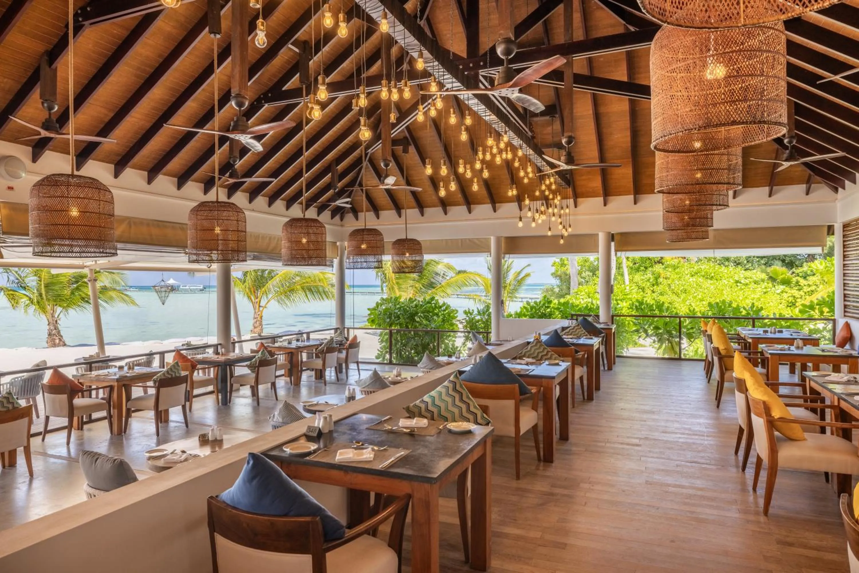 Restaurant/places to eat in Cinnamon Hakuraa Huraa Maldives - Adults-Only