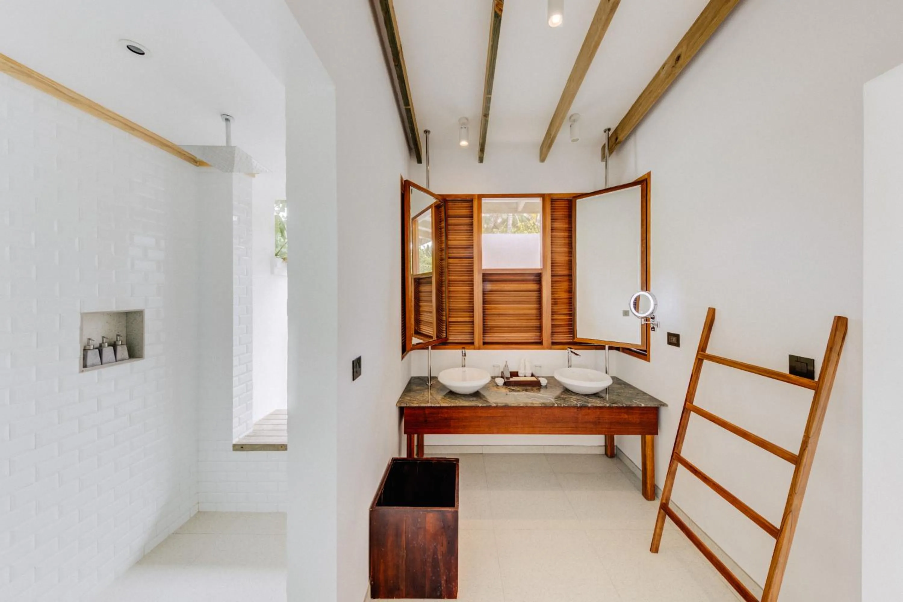 Bathroom, Bed in Cinnamon Hakuraa Huraa Maldives - Adults-Only