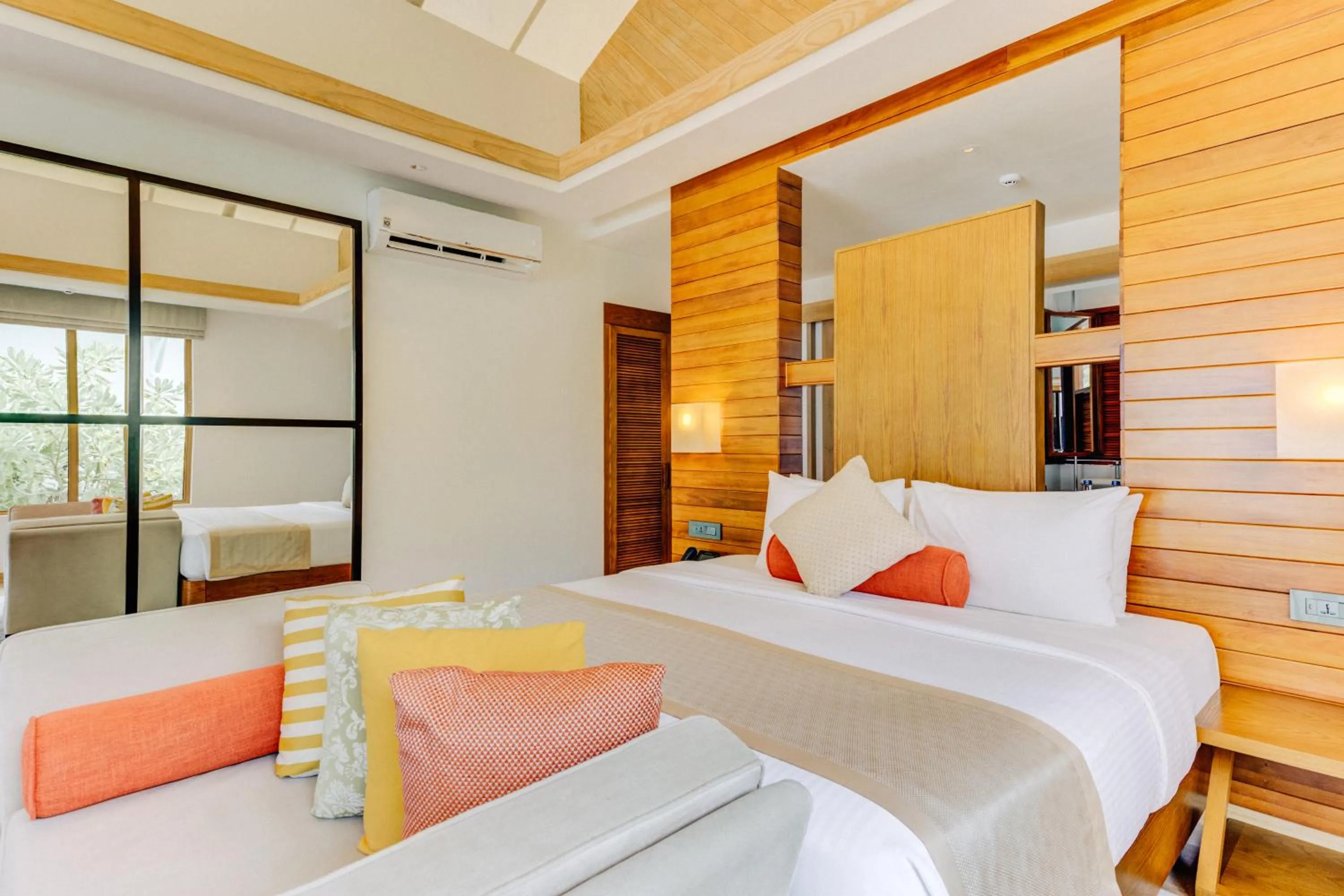 Bed in Cinnamon Hakuraa Huraa Maldives - Adults-Only