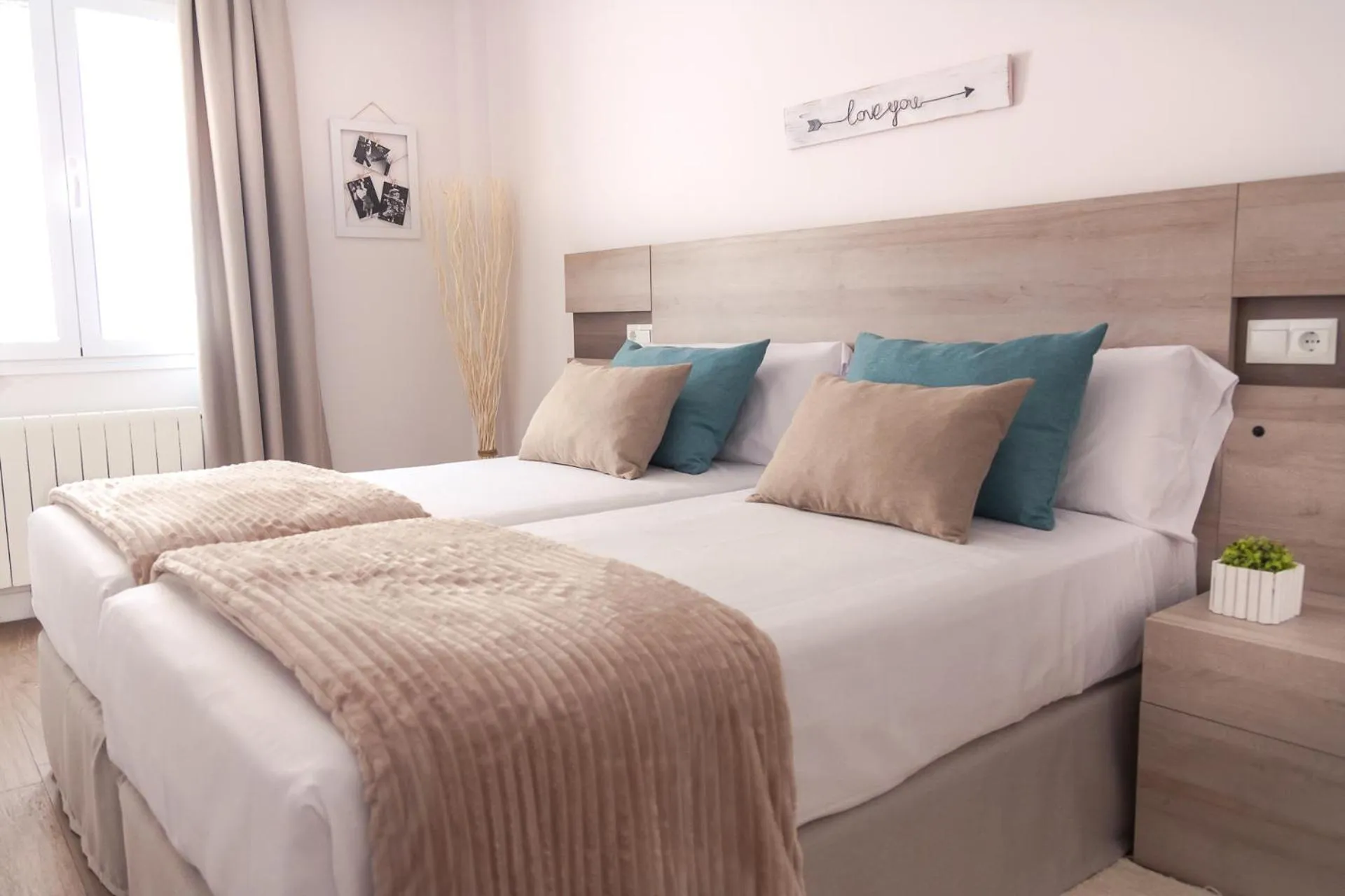 Photo of the whole room, Bed in ConK Apartments by CasaTuristica