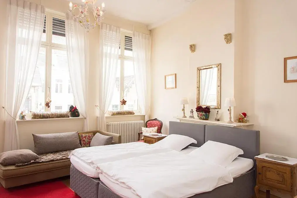Double Room with Shared Toilet in Huis Sint-Andriescruyse Double Room with Shared Toilet in Huis Sint-Andriescruyse