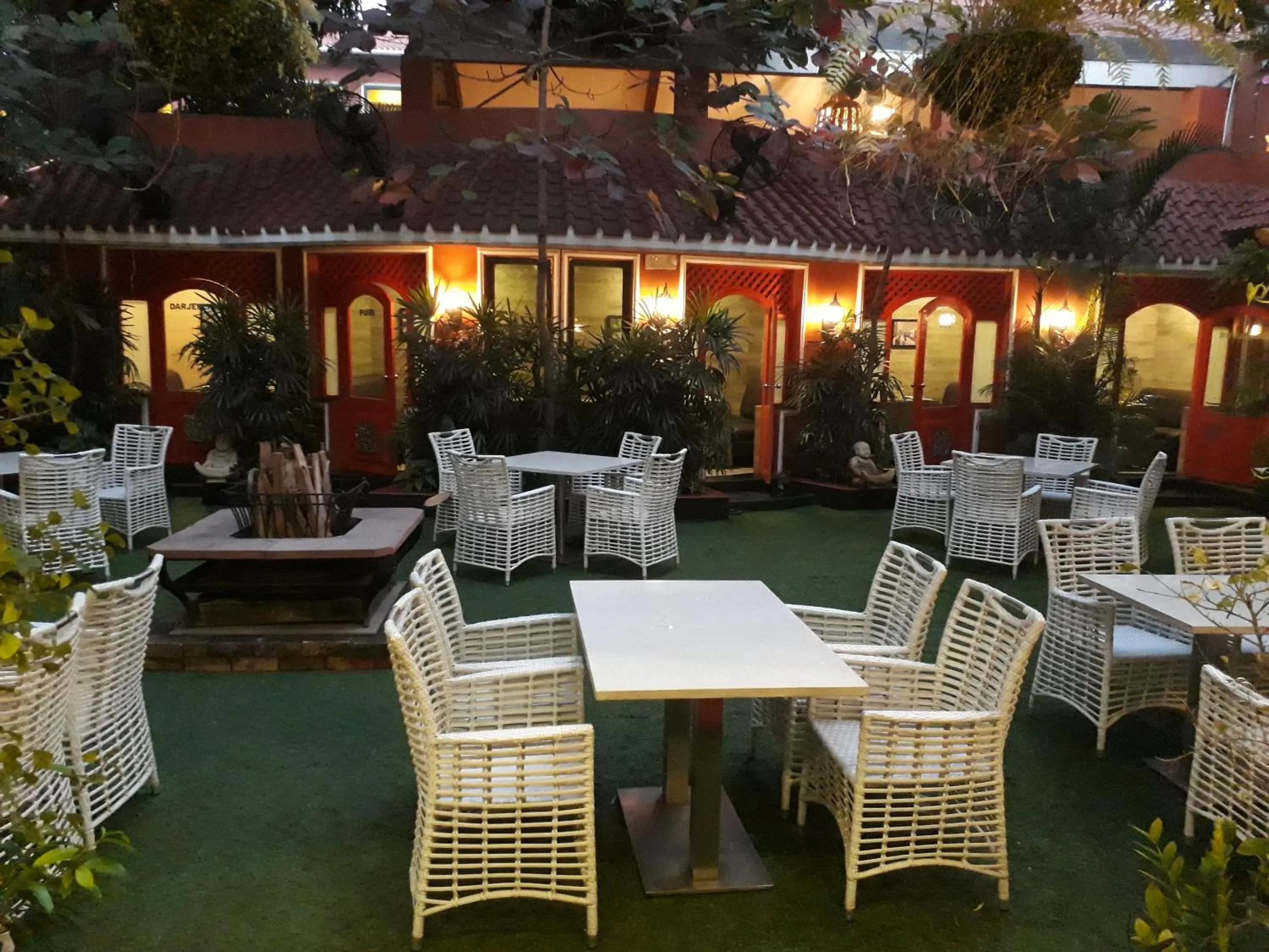 Restaurant/places to eat in Mayfair Rourkela