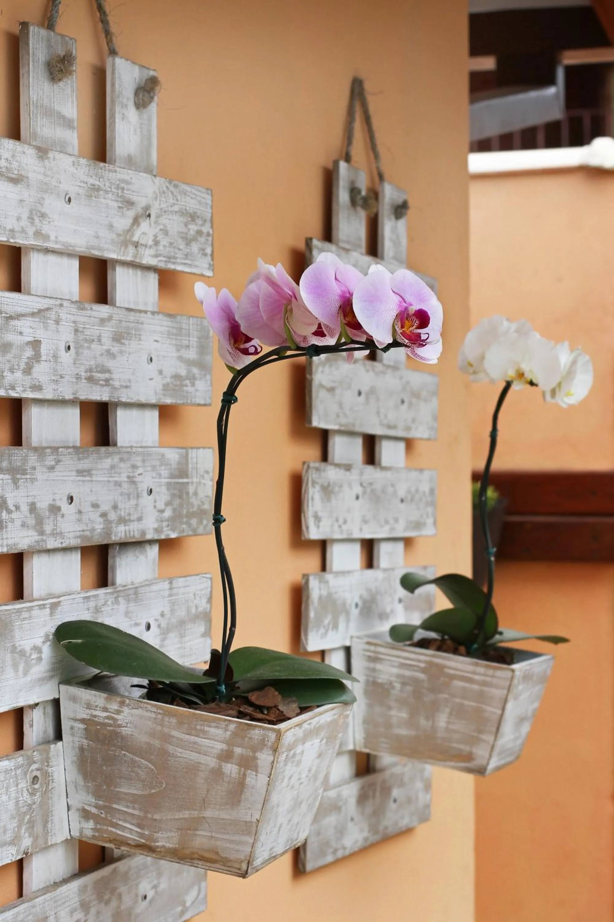 Decorative detail in Recanto das Carpas