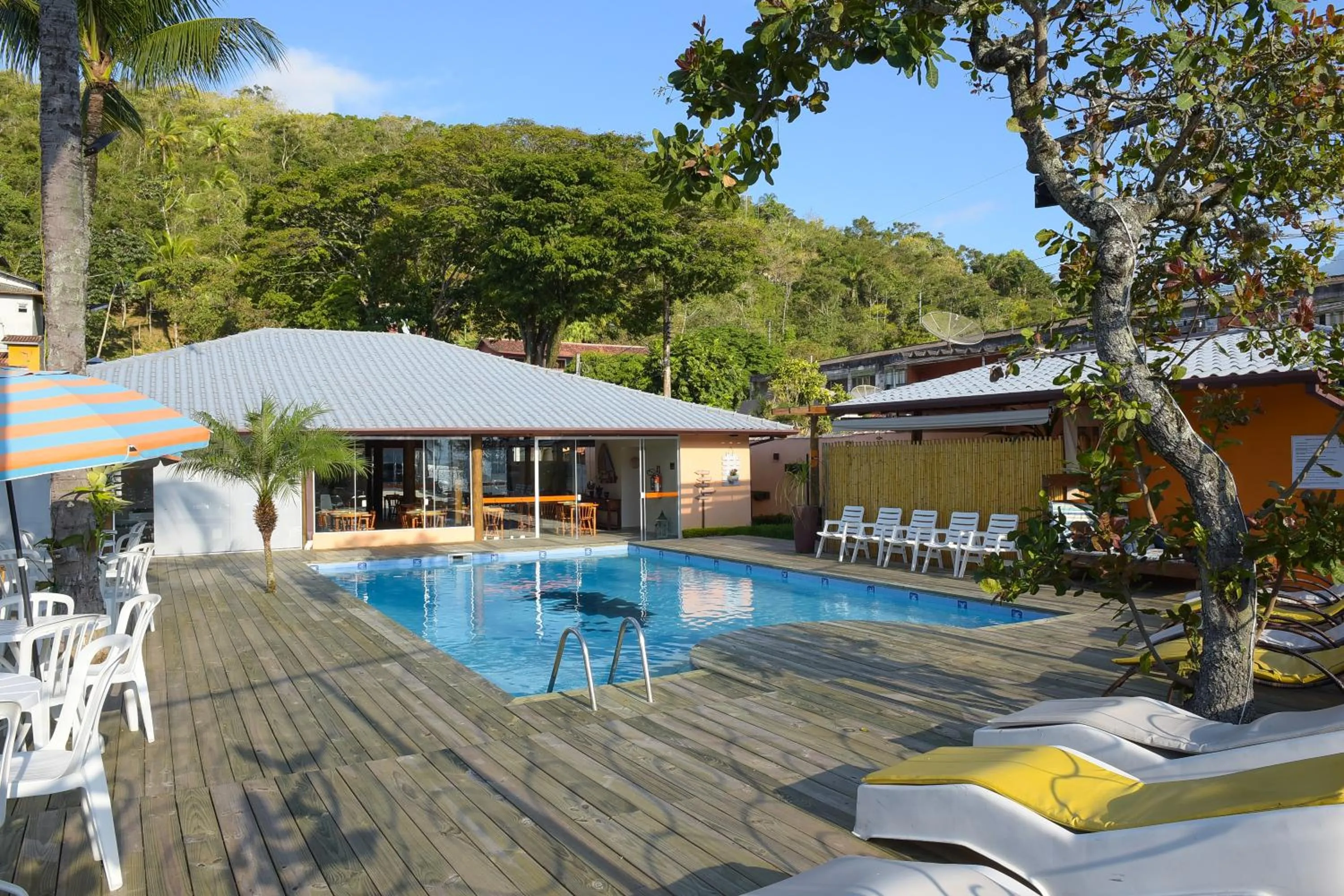 Swimming pool in Recanto das Carpas