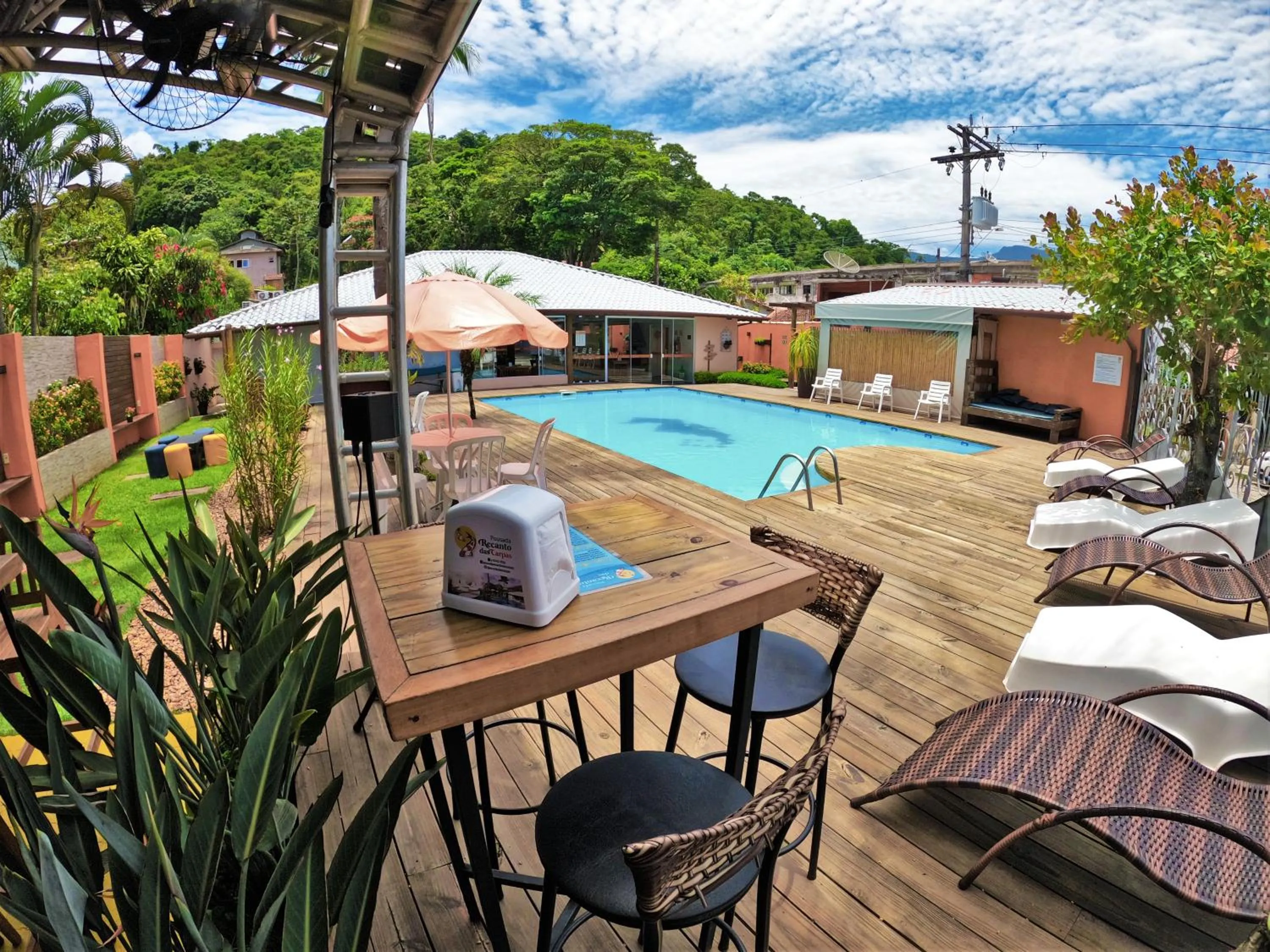 Swimming pool in Recanto das Carpas