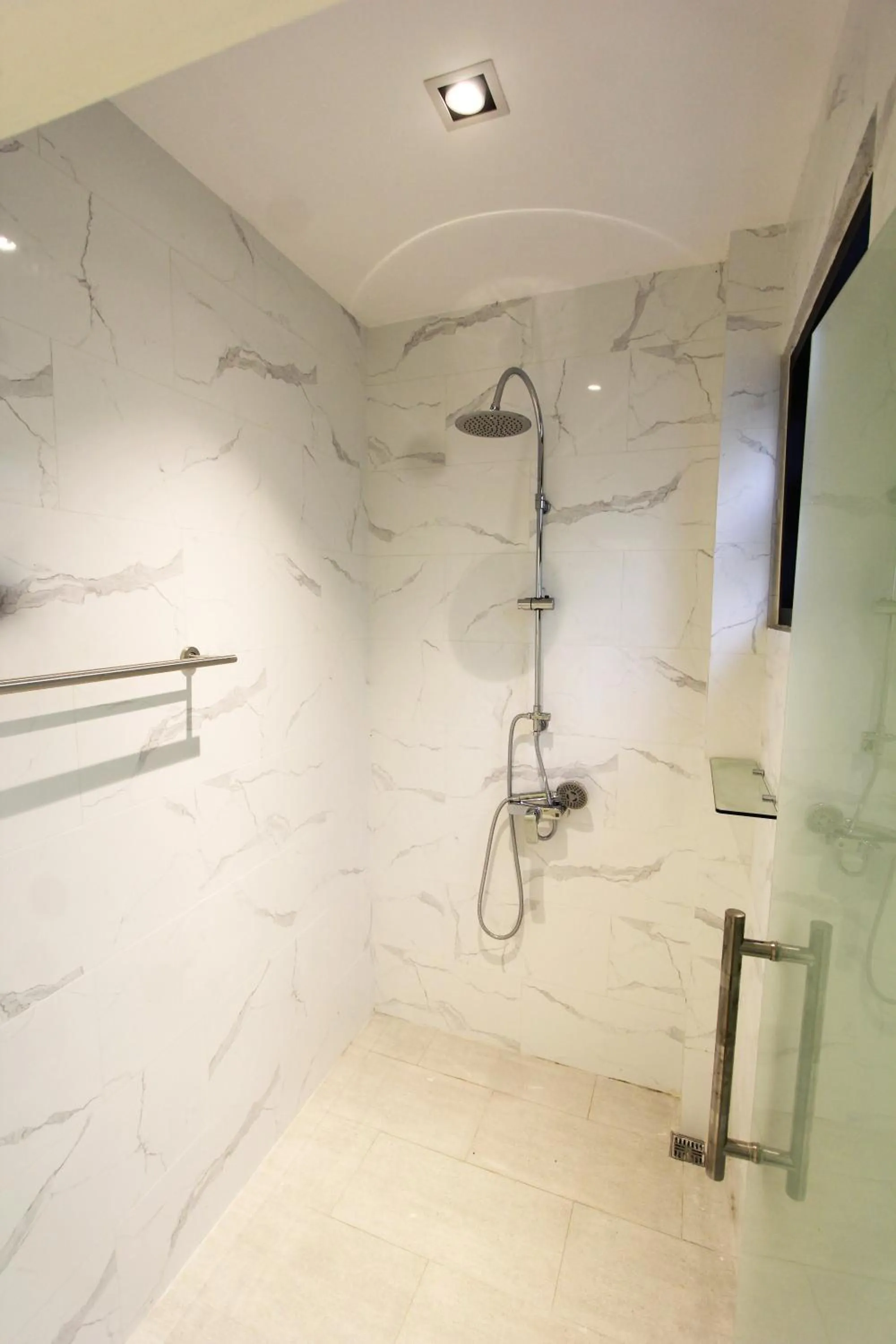 Shower in Siam Beach Resort