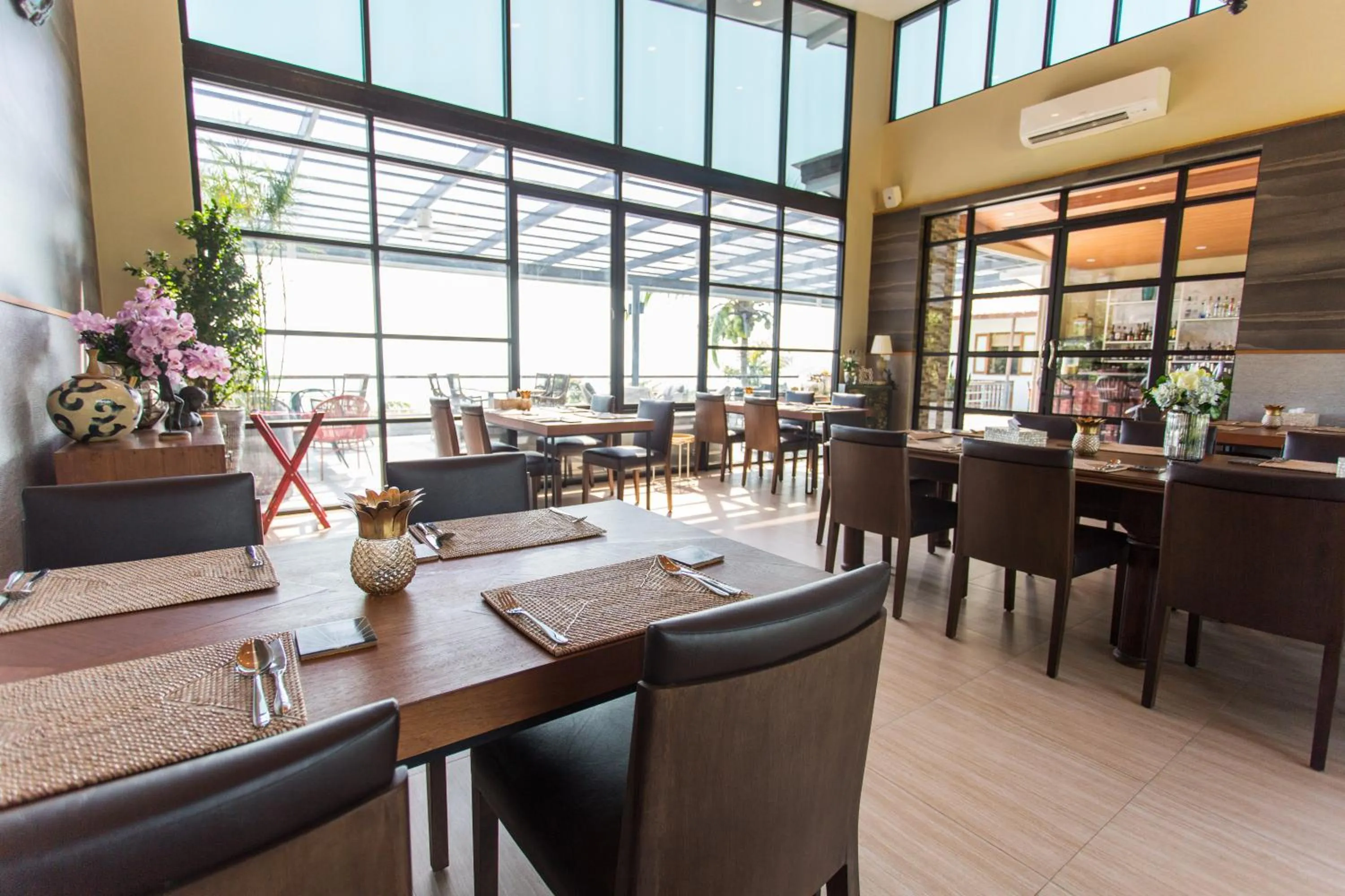 Restaurant/places to eat in Pawanthorn Samui - SHA Plus