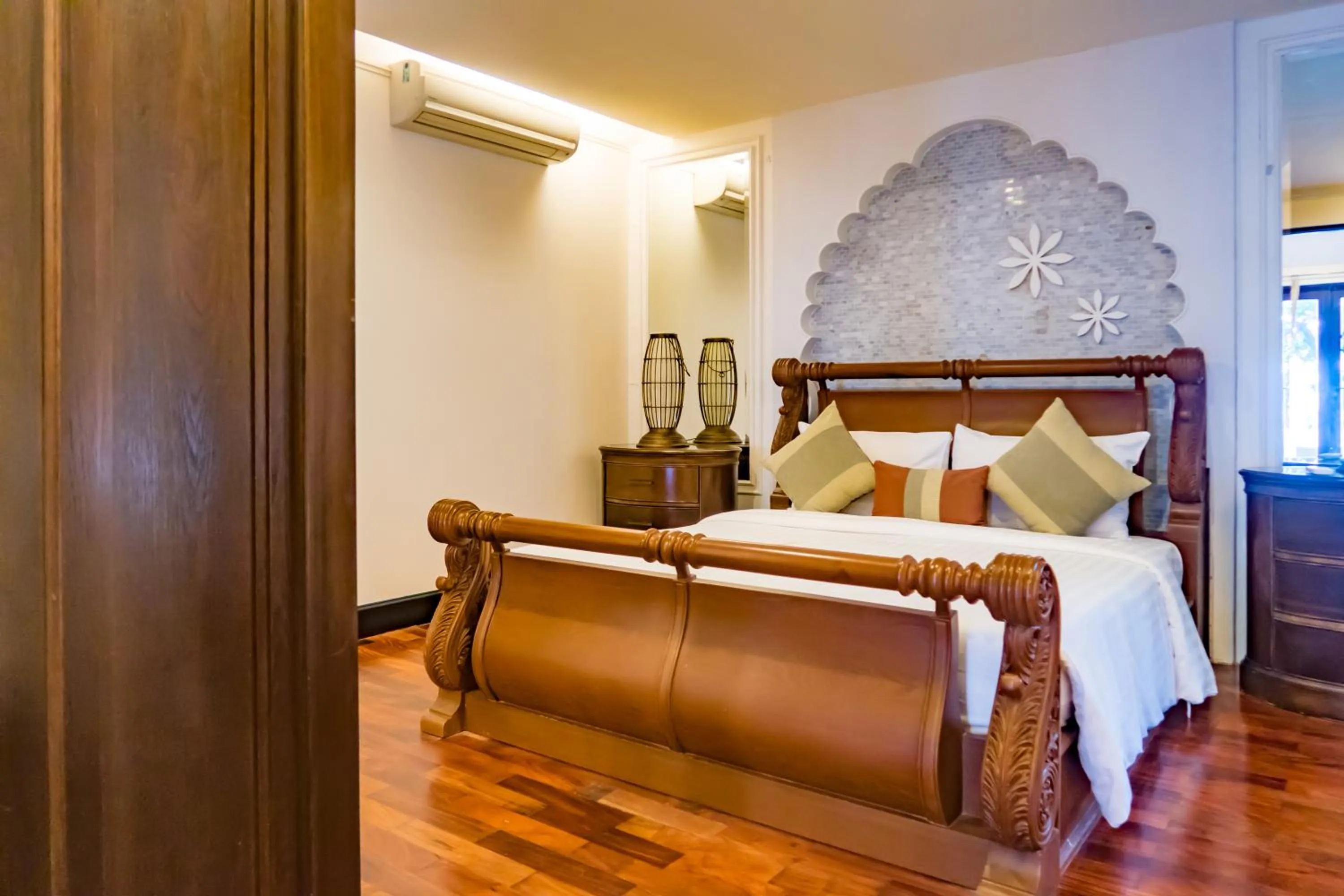 Photo of the whole room, Bed in Pawanthorn Samui - SHA Plus