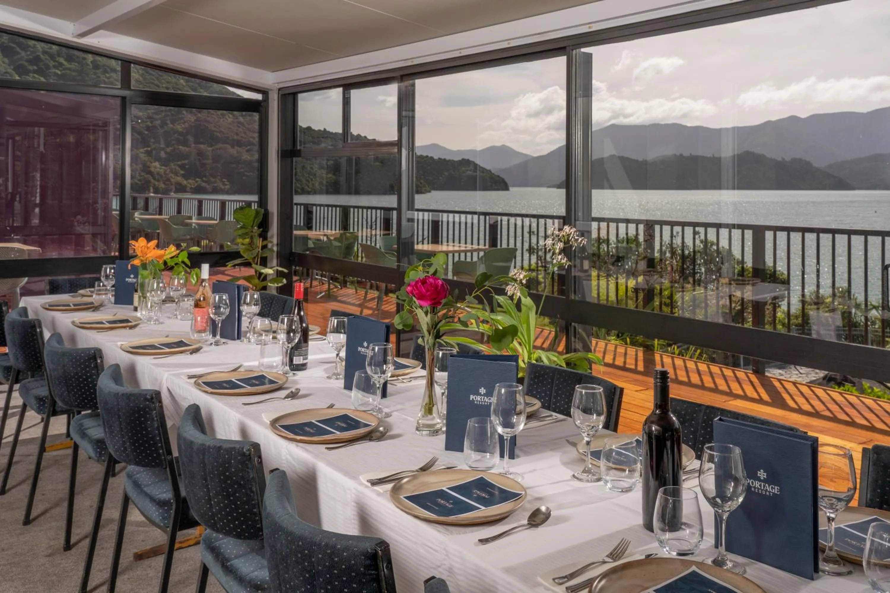 Restaurant/places to eat in The Portage Resort