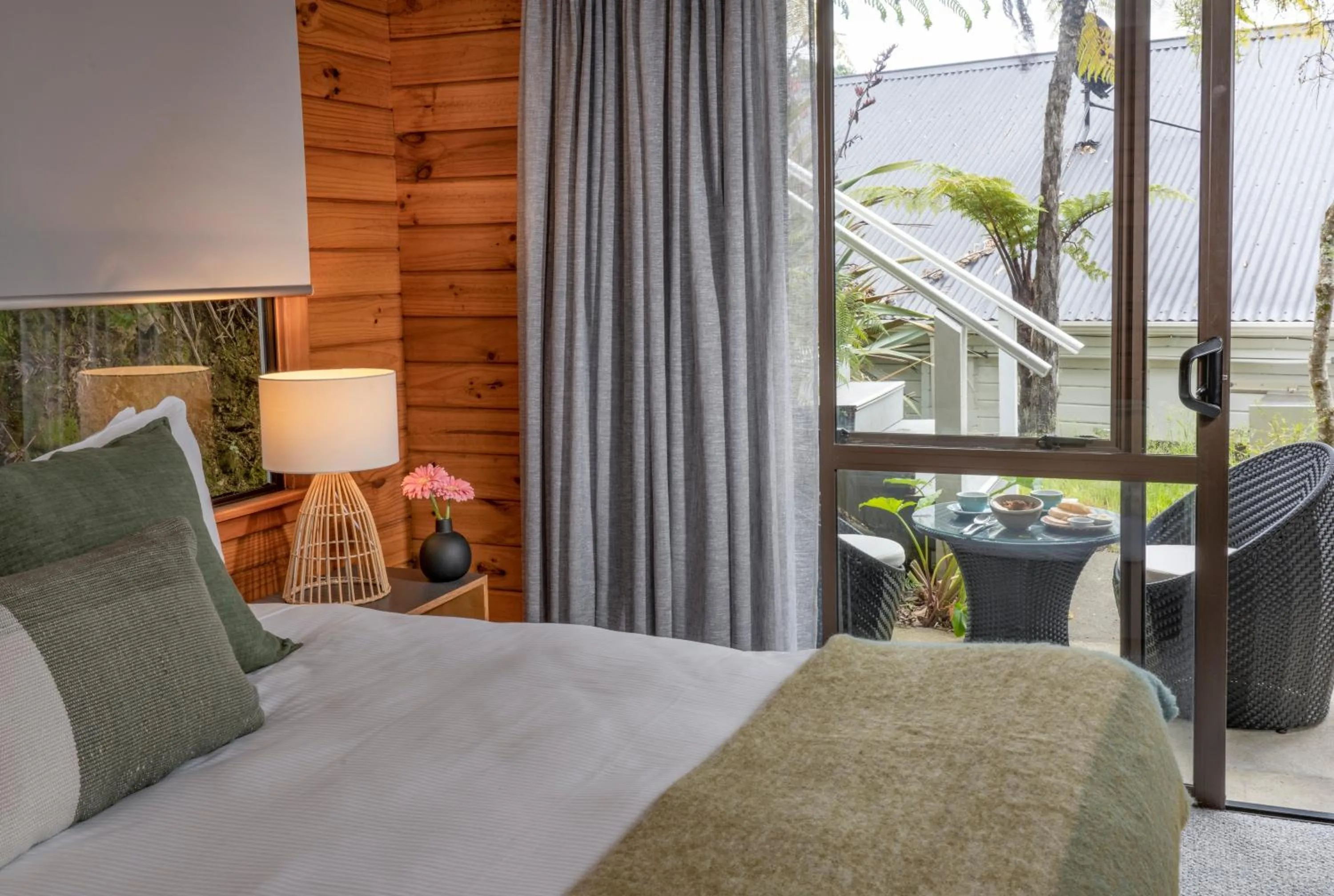 Patio, Bed in The Portage Resort