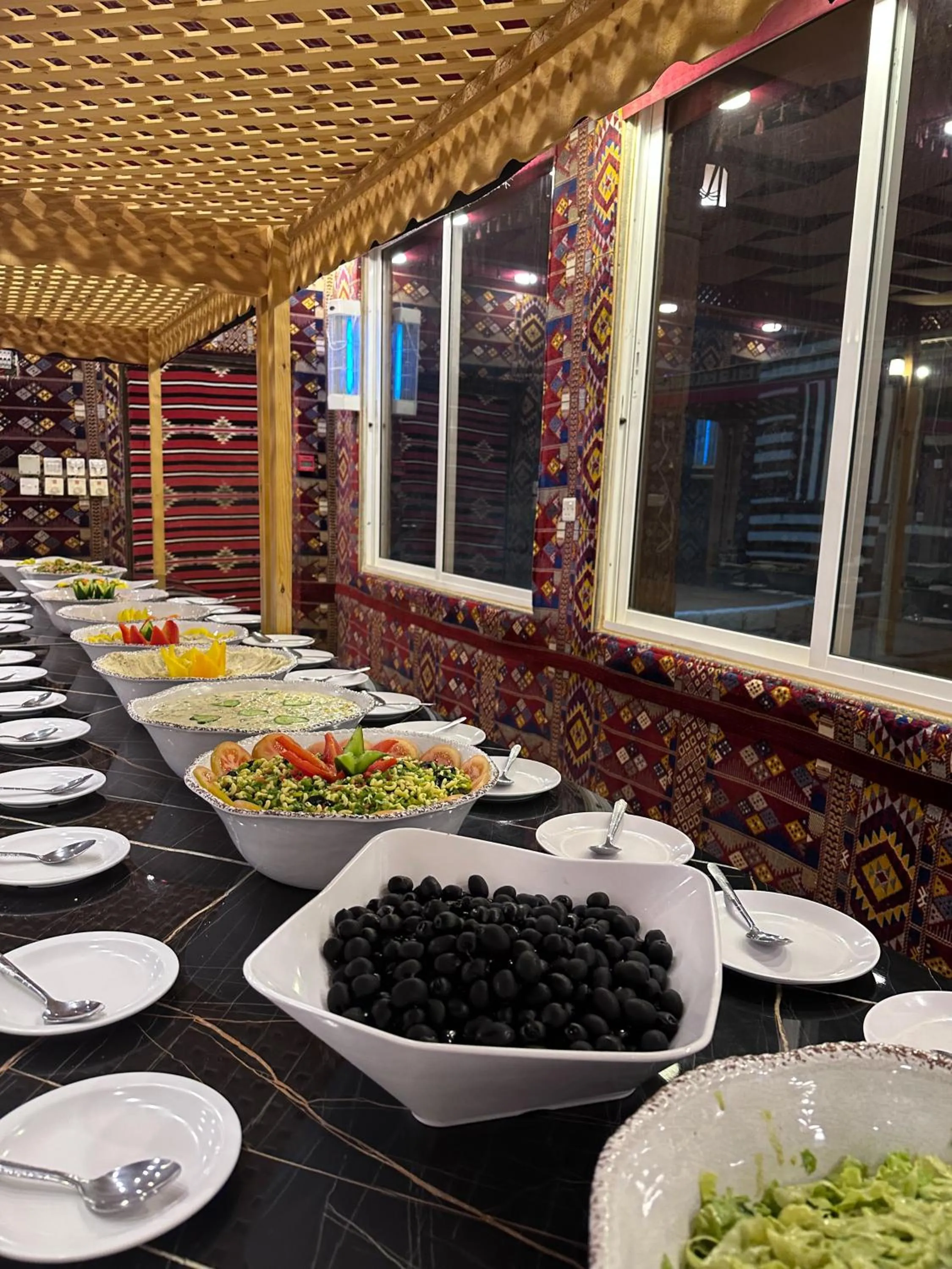 Food in Hasan Zawaideh Camp