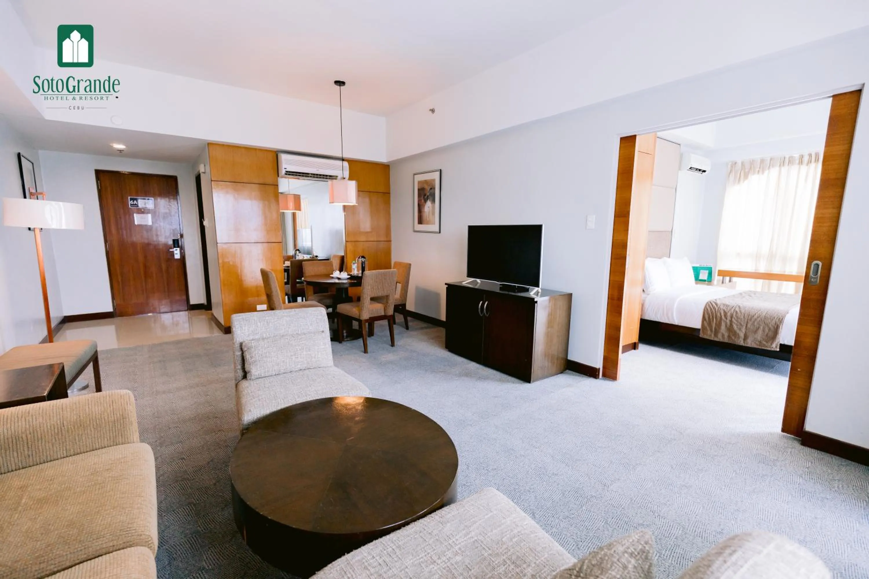 Photo of the whole room in Sotogrande Hotel and Resort