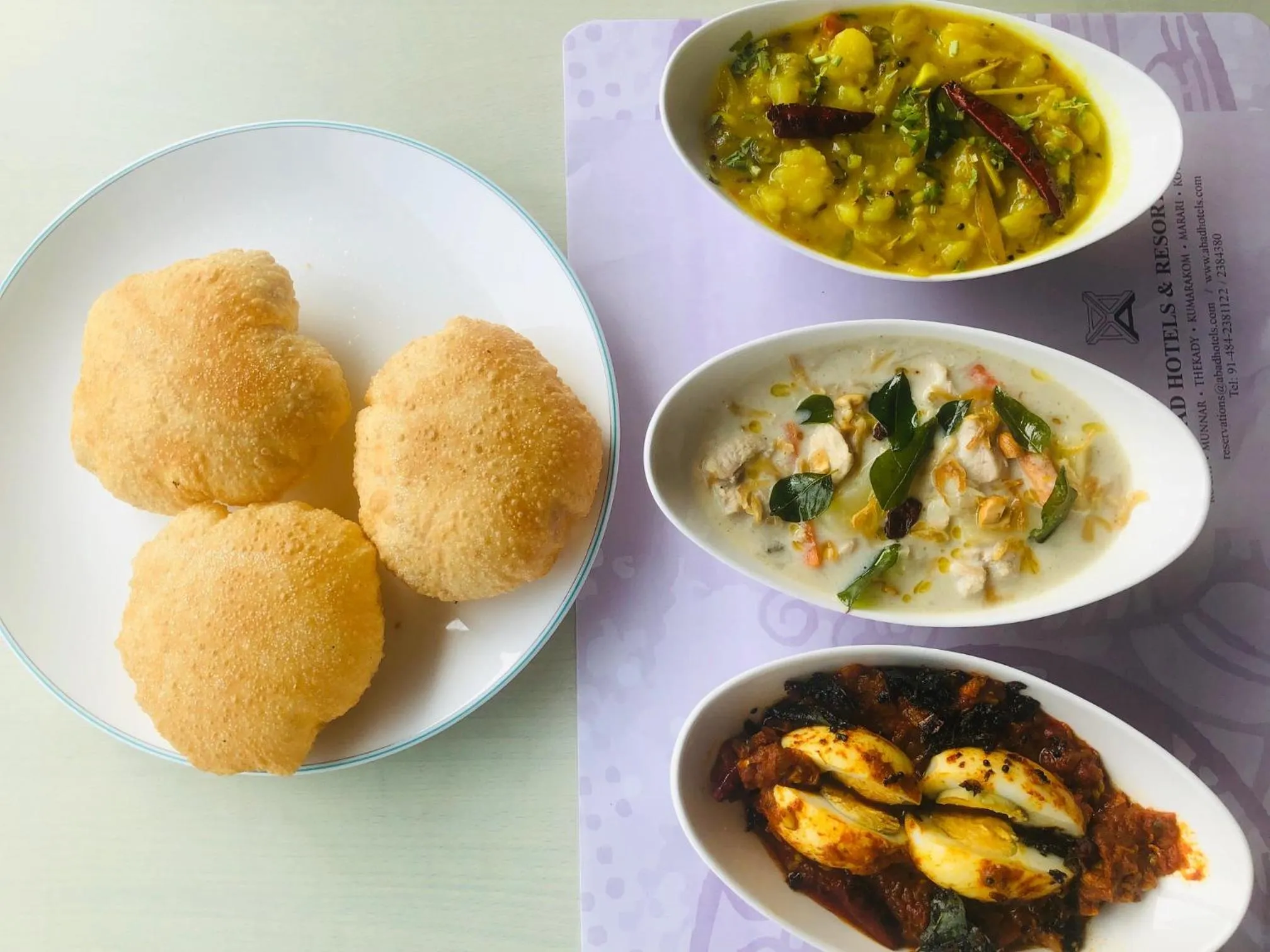 Breakfast in Abad Turtle Beach