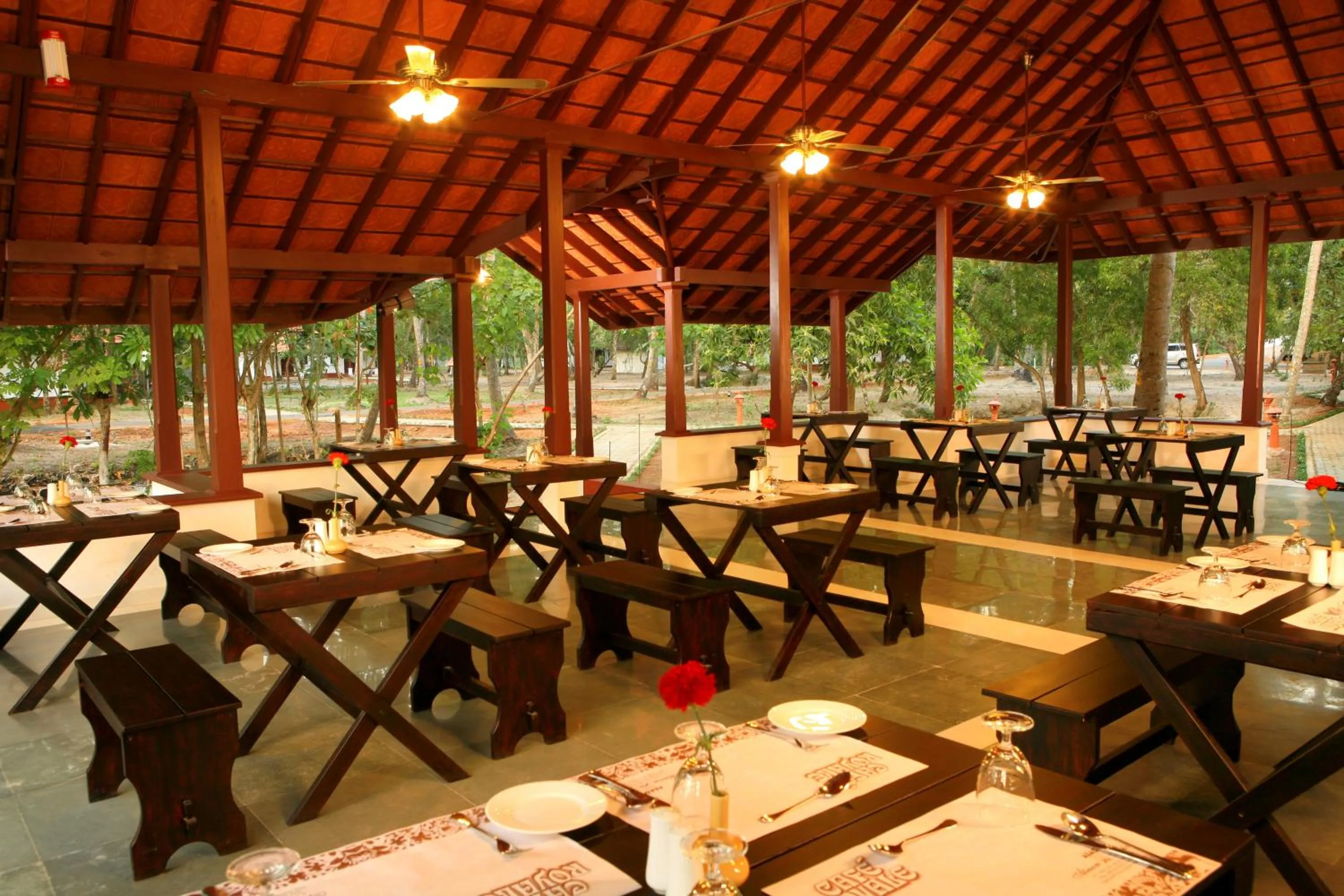 Restaurant/places to eat in Abad Turtle Beach