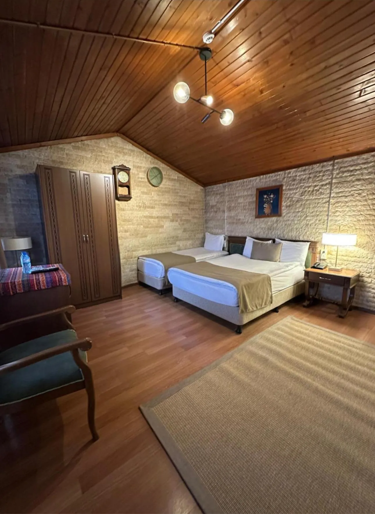 Photo of the whole room, Bed in Zeynep Hanim Konagi