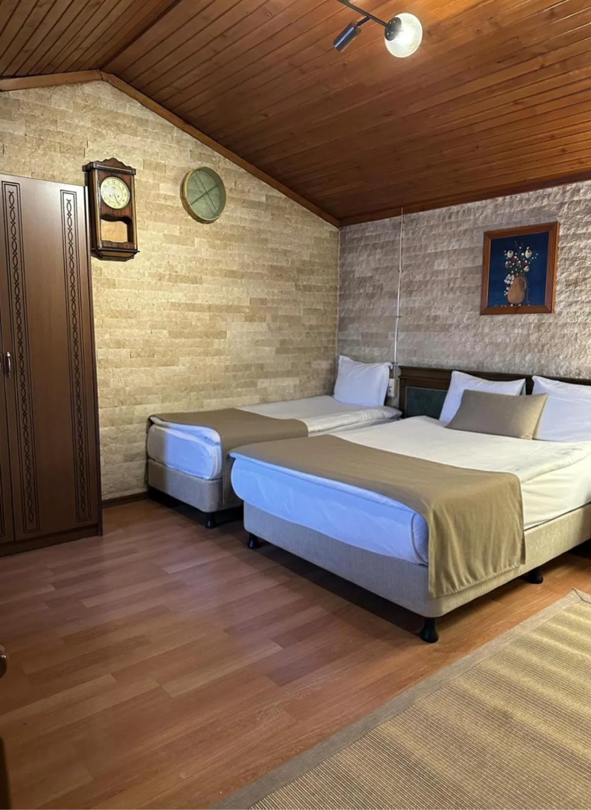 Bed in Zeynep Hanim Konagi