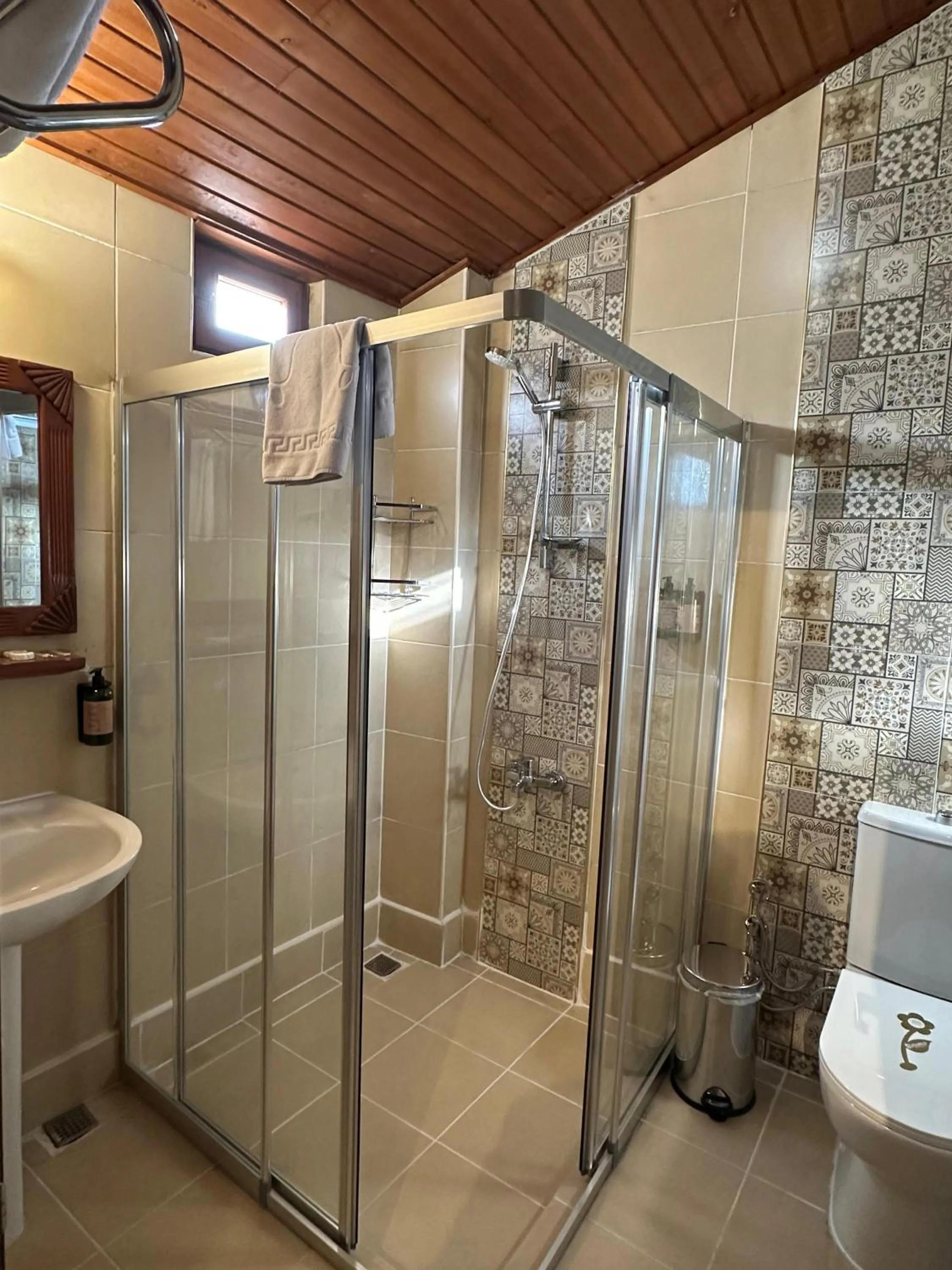 Bathroom in Zeynep Hanim Konagi