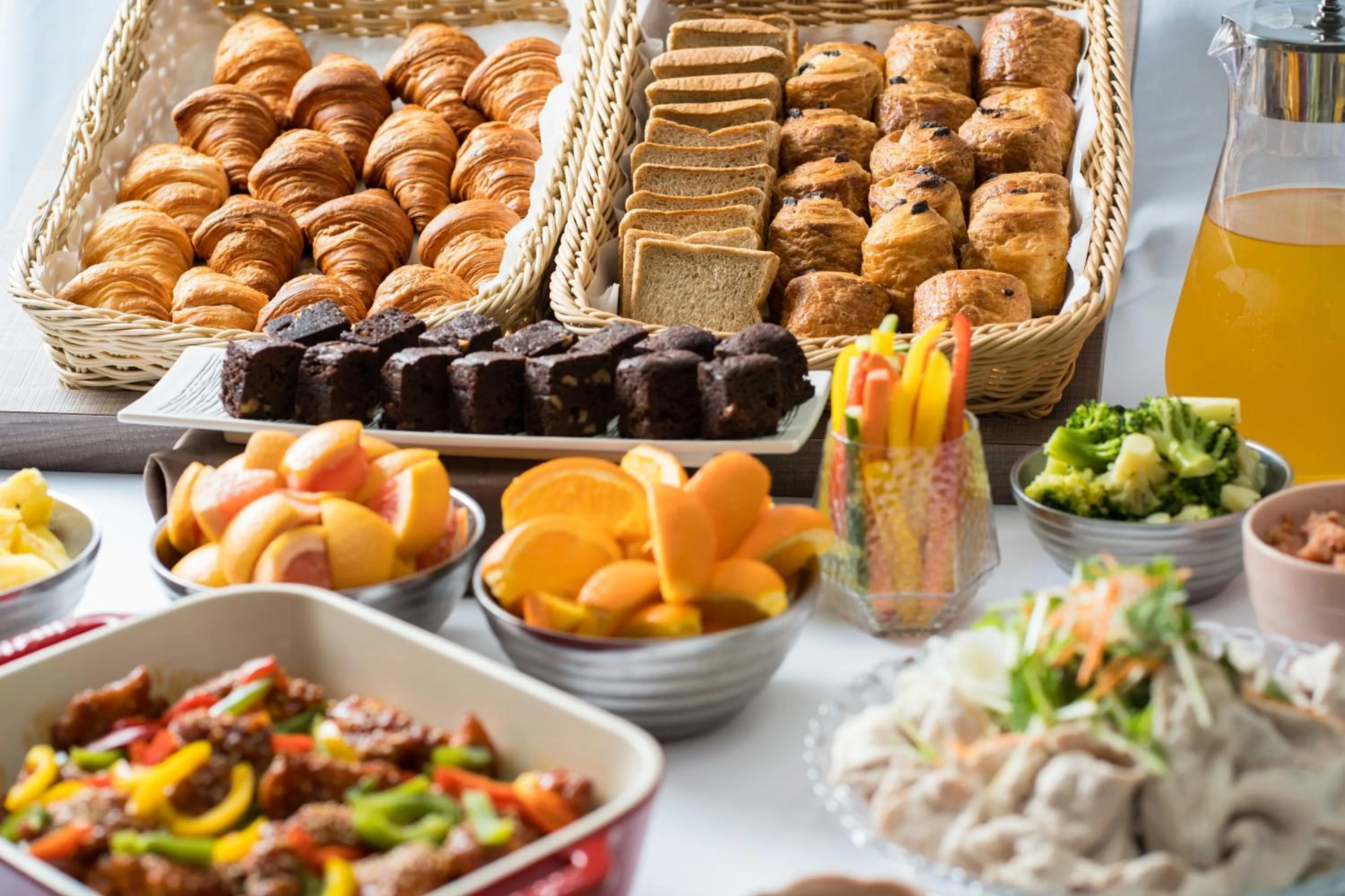 Restaurant/places to eat in Premier Hotel Cabin Shinjuku