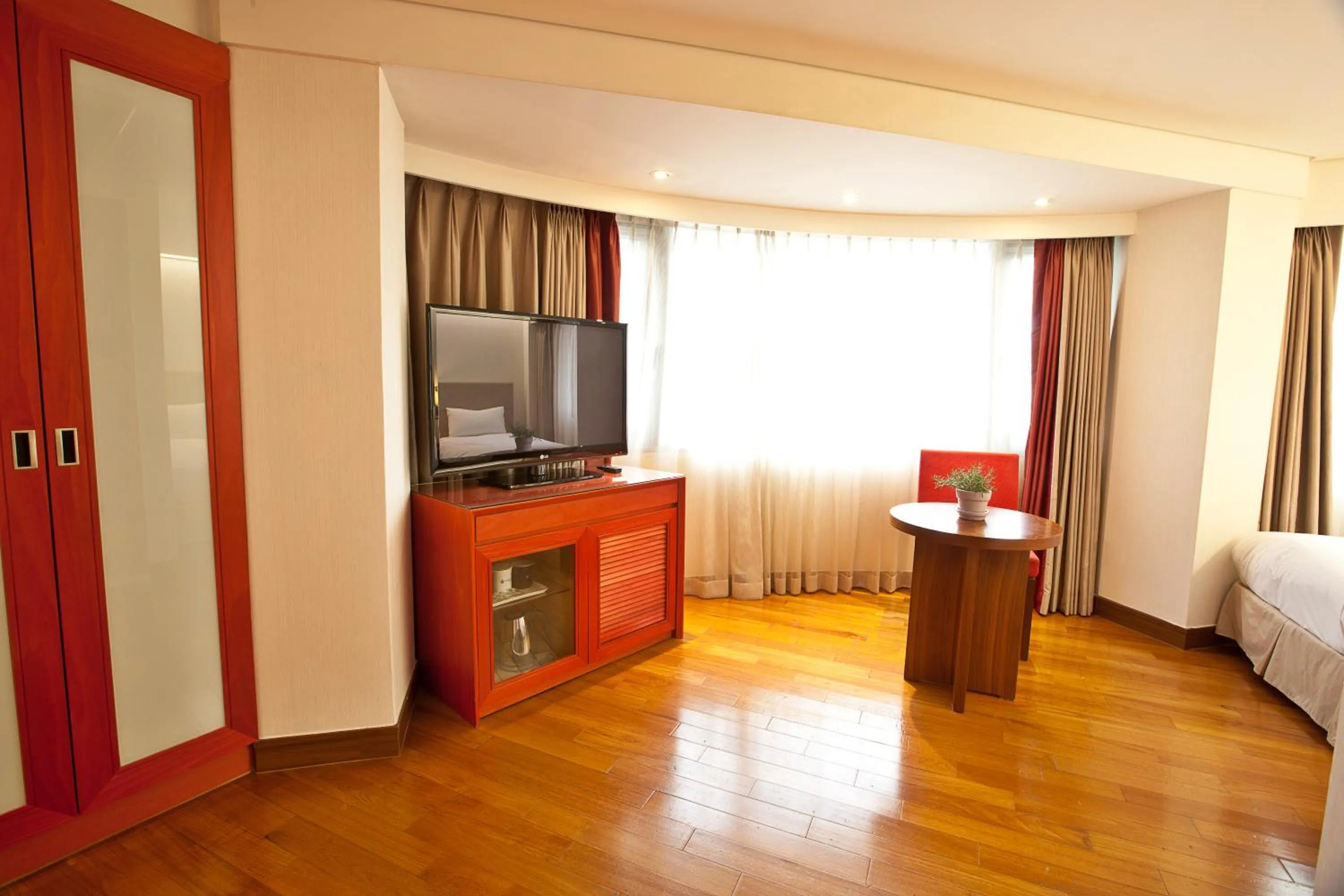 Decorative detail, Bed in Hotel Prince Seoul